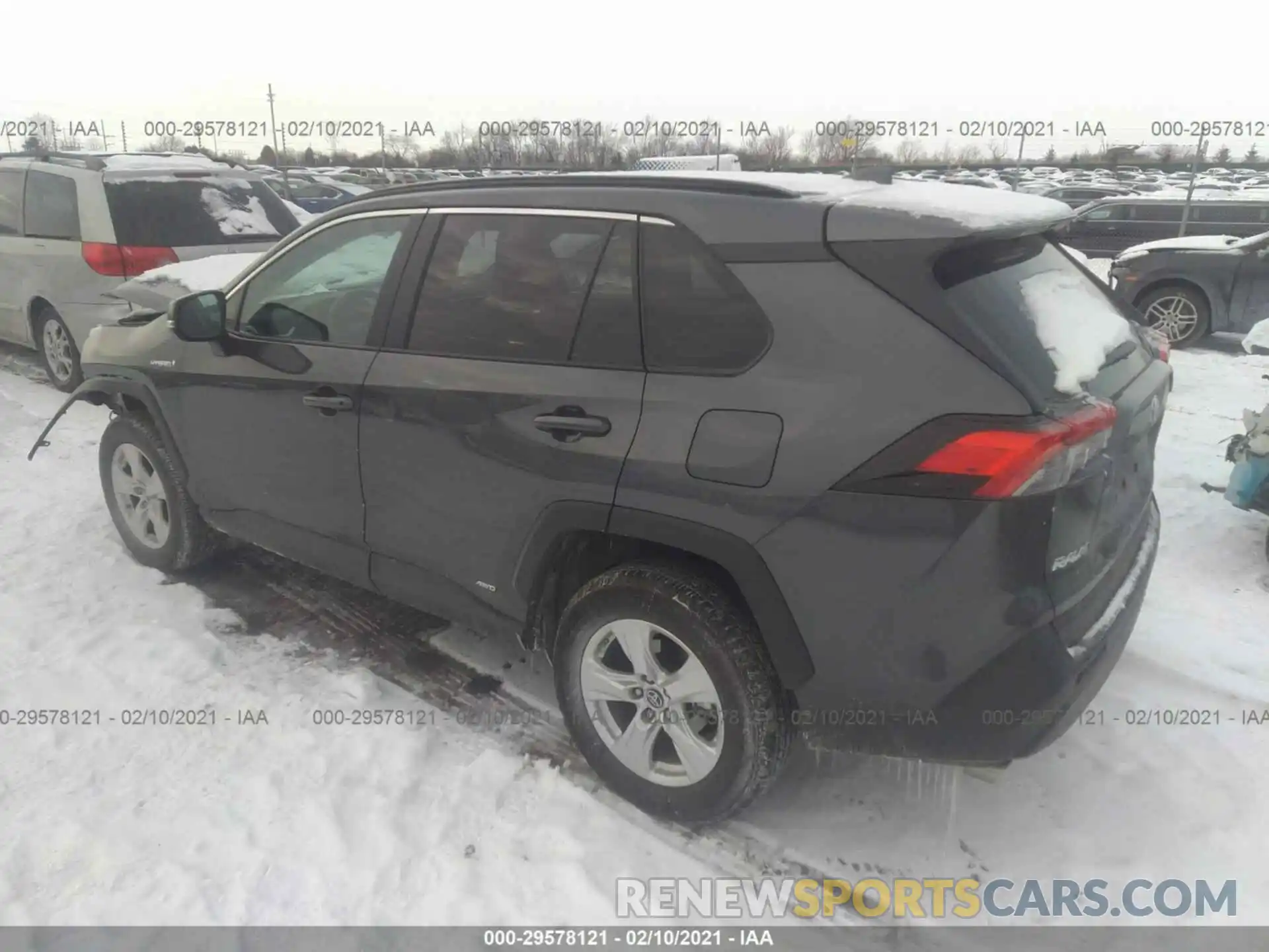 3 Photograph of a damaged car 2T3MWRFV4LW074982 TOYOTA RAV4 2020