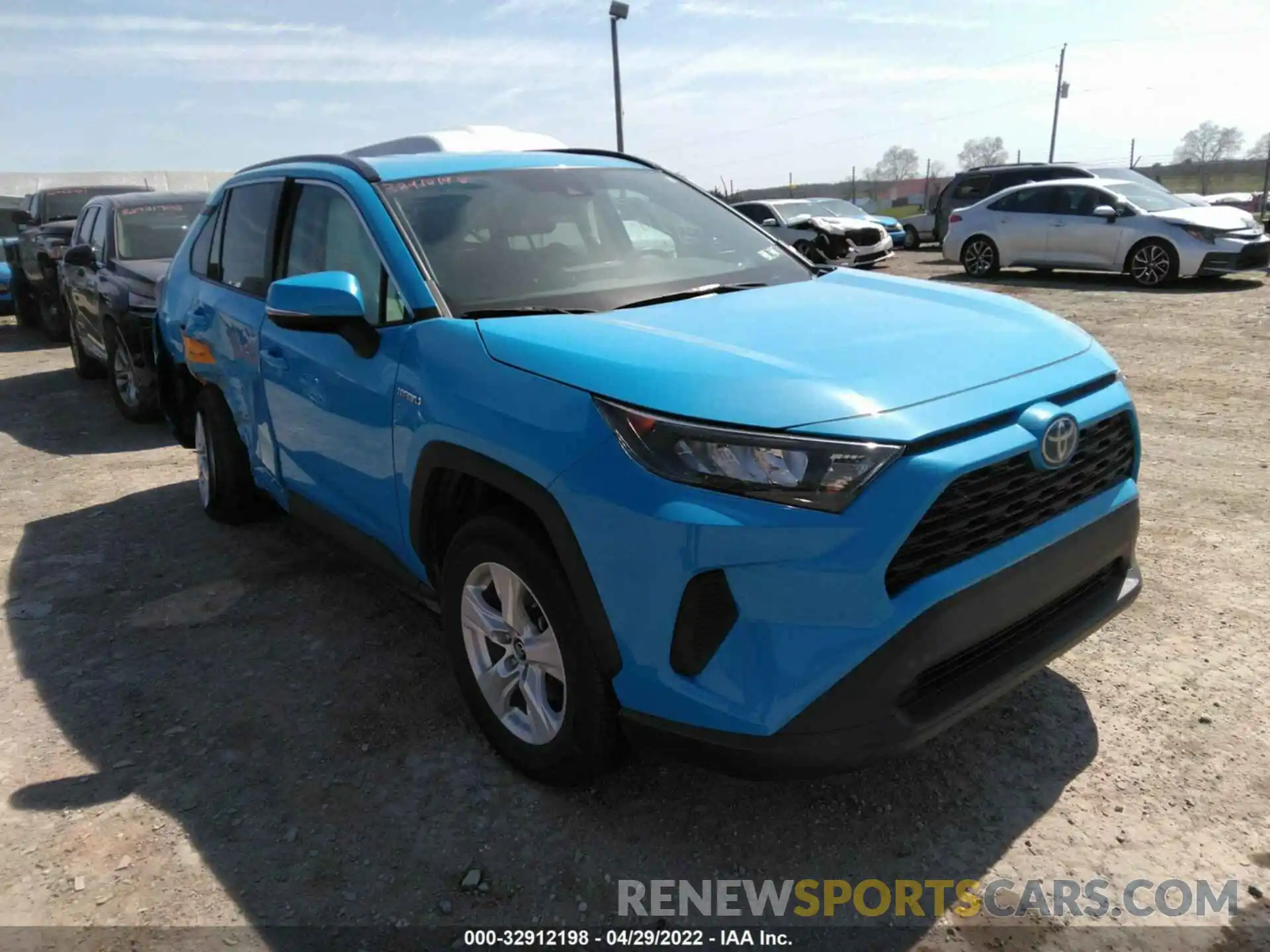 1 Photograph of a damaged car 2T3MWRFV5LW062758 TOYOTA RAV4 2020