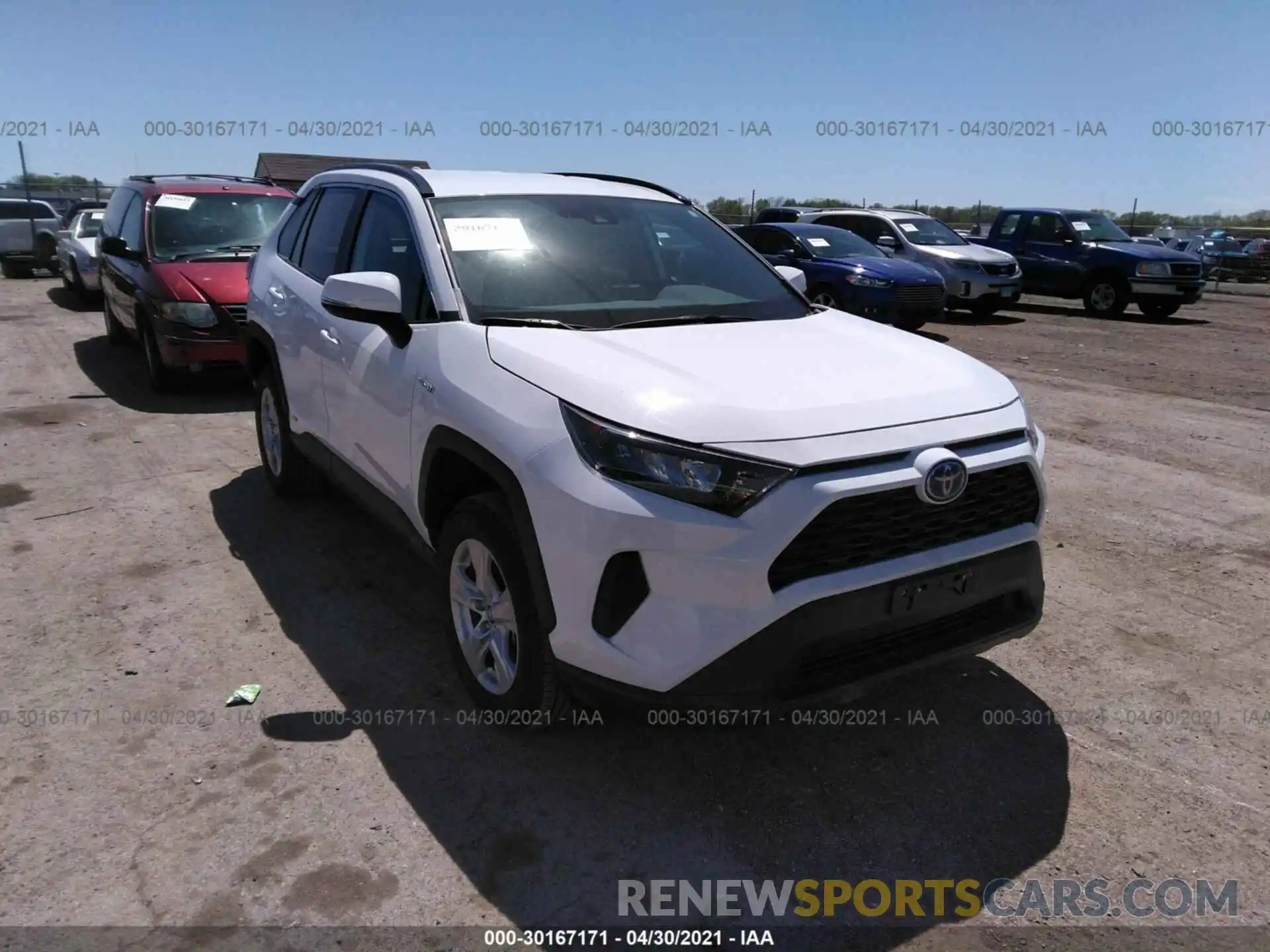 1 Photograph of a damaged car 2T3MWRFV5LW093167 TOYOTA RAV4 2020