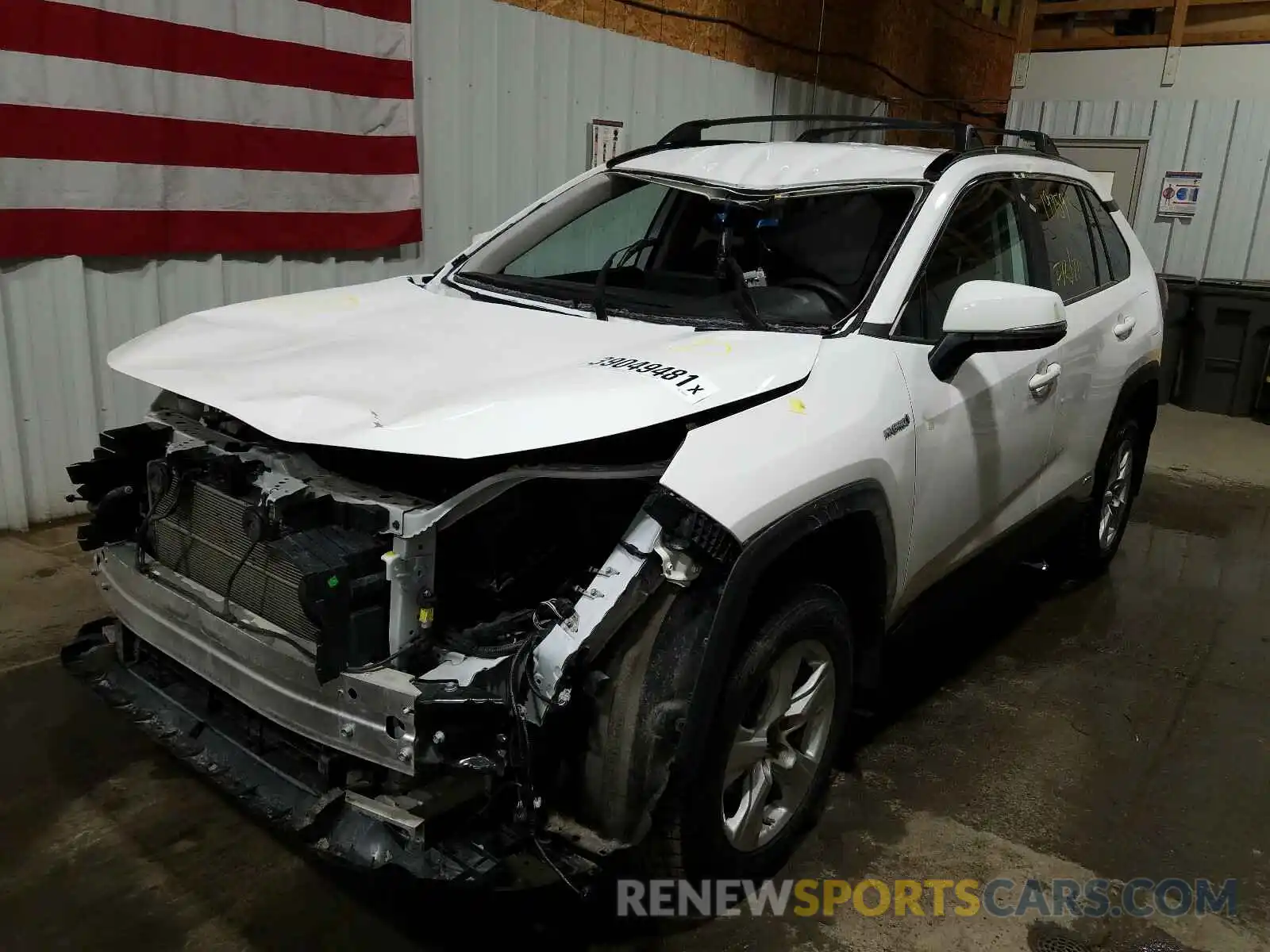 2 Photograph of a damaged car 2T3MWRFV6LW053535 TOYOTA RAV4 2020