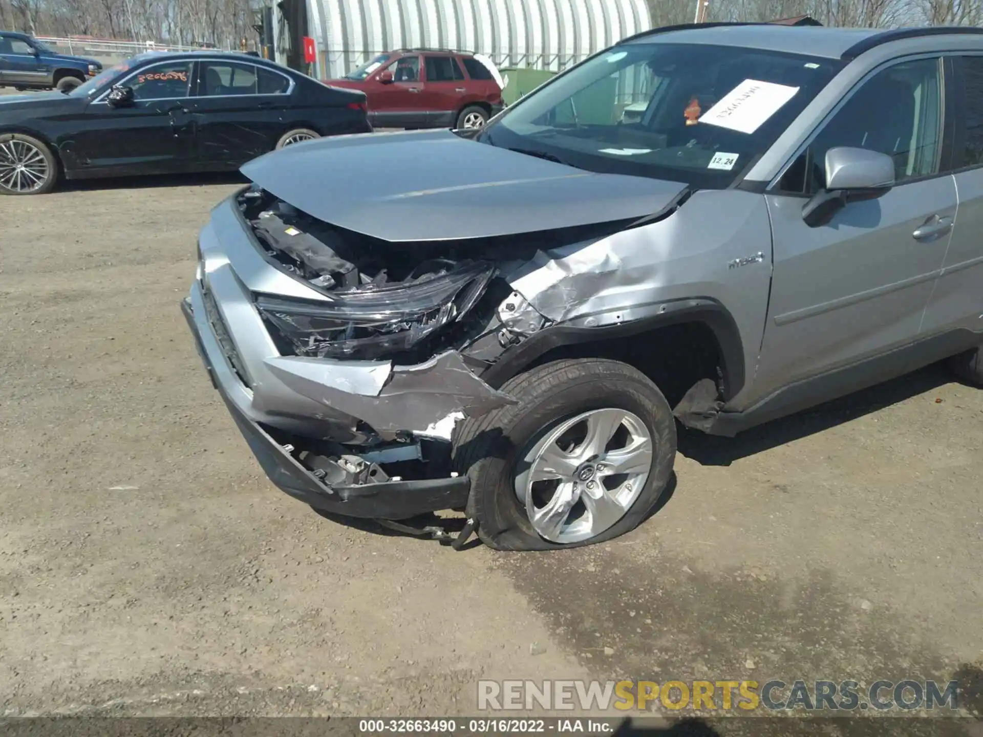 6 Photograph of a damaged car 2T3MWRFV6LW054815 TOYOTA RAV4 2020