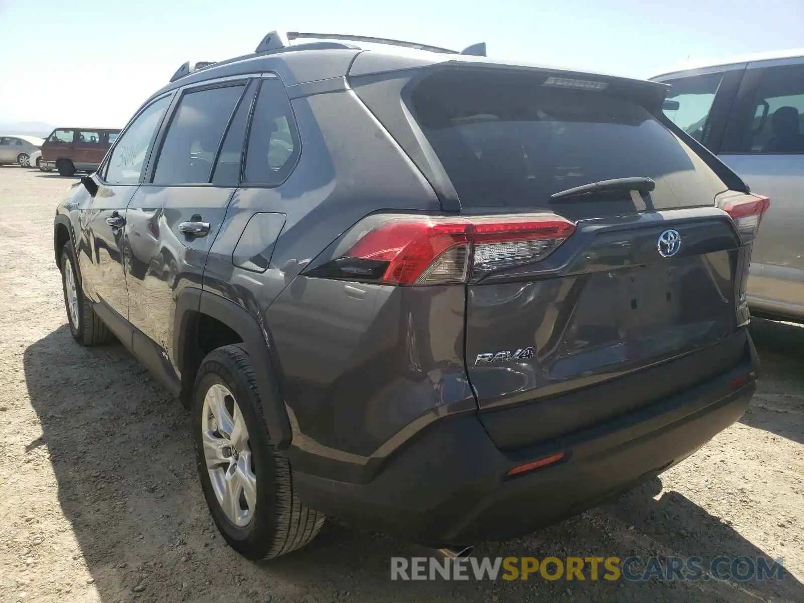 3 Photograph of a damaged car 2T3MWRFV7LW050983 TOYOTA RAV4 2020