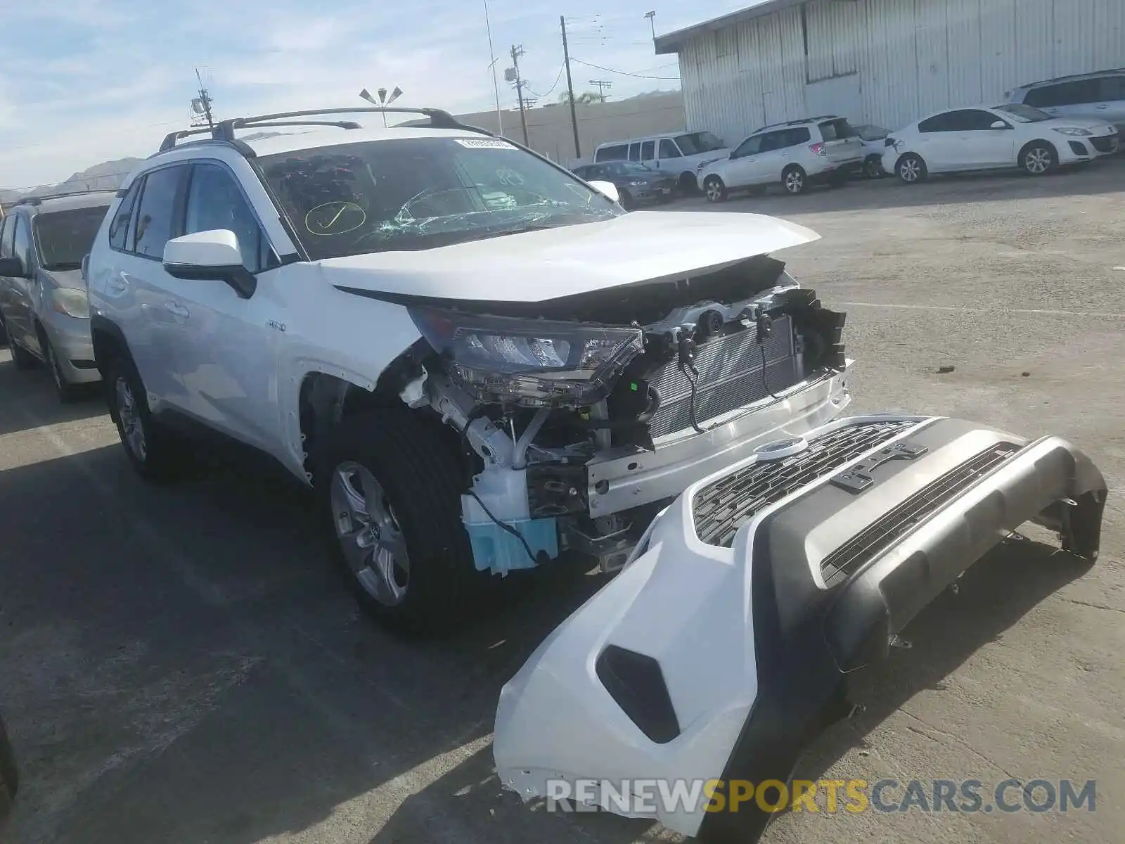 1 Photograph of a damaged car 2T3MWRFV7LW062342 TOYOTA RAV4 2020