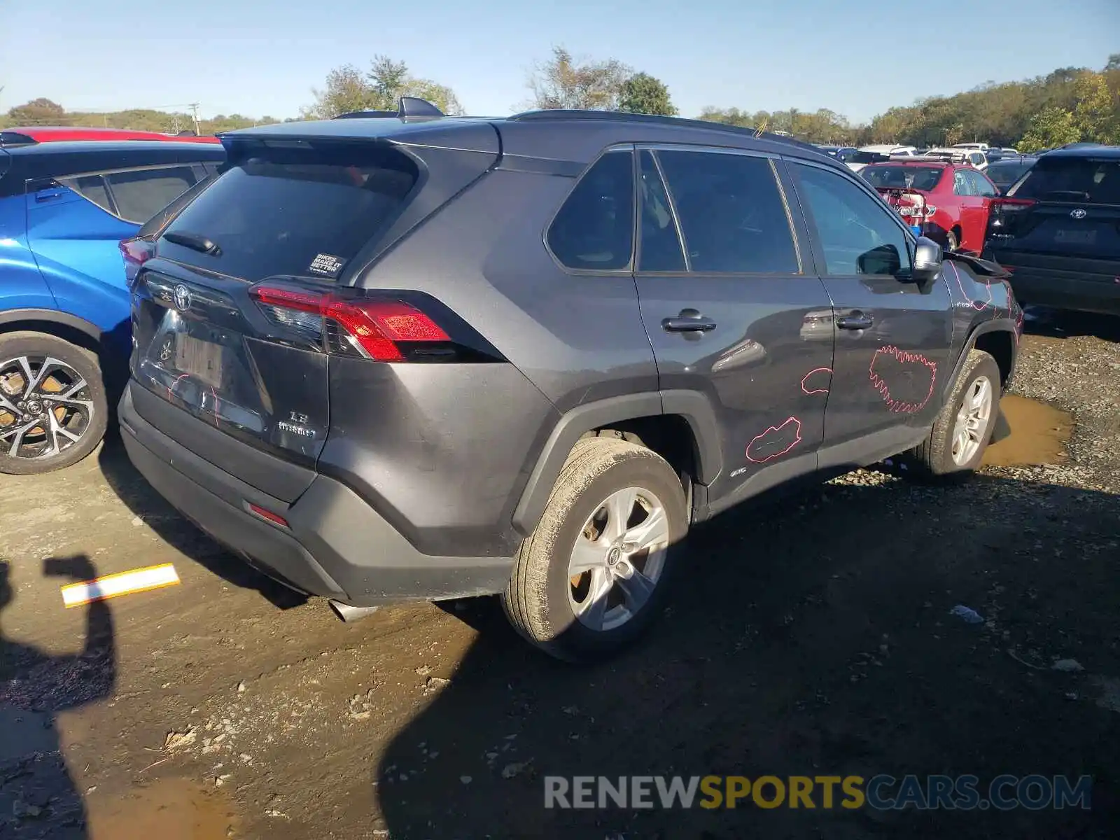 4 Photograph of a damaged car 2T3MWRFV9LW058812 TOYOTA RAV4 2020