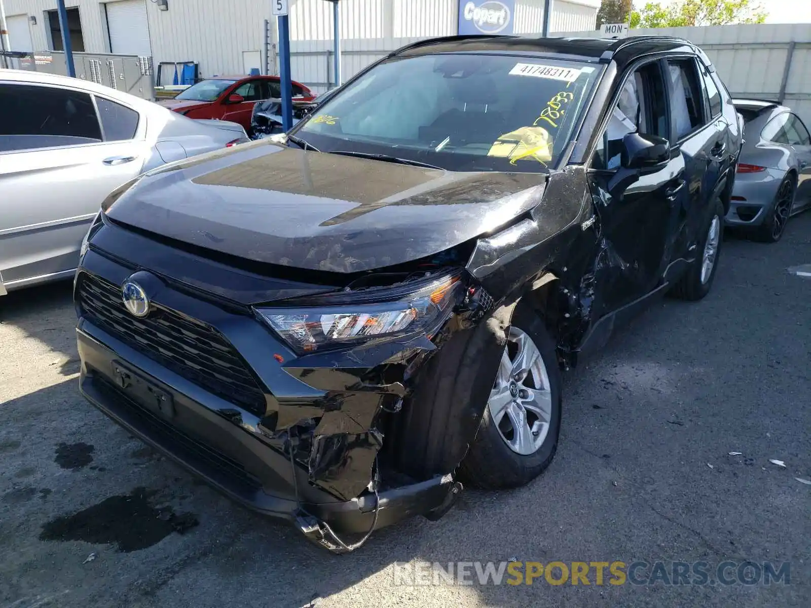 2 Photograph of a damaged car 2T3MWRFVXLW053909 TOYOTA RAV4 2020