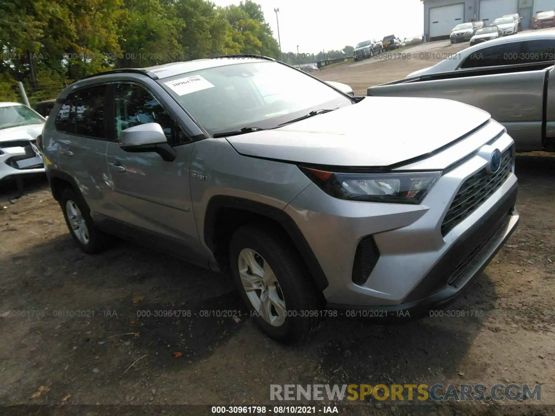 1 Photograph of a damaged car 2T3MWRFVXLW080477 TOYOTA RAV4 2020