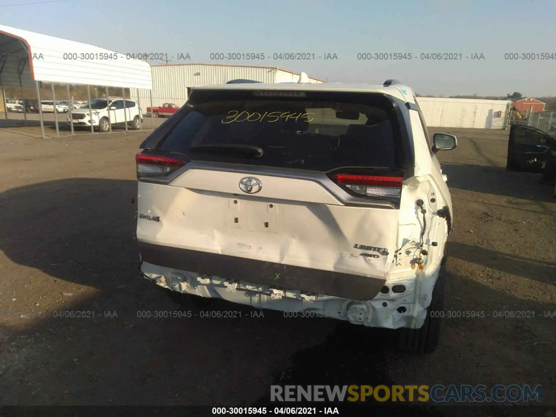 6 Photograph of a damaged car 2T3N1RFV3LW085958 TOYOTA RAV4 2020