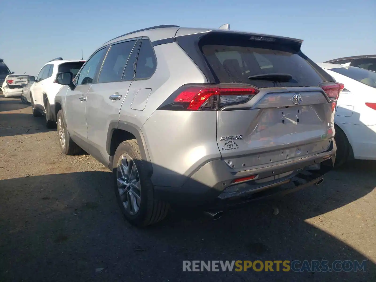 3 Photograph of a damaged car 2T3N1RFV6LW086859 TOYOTA RAV4 2020