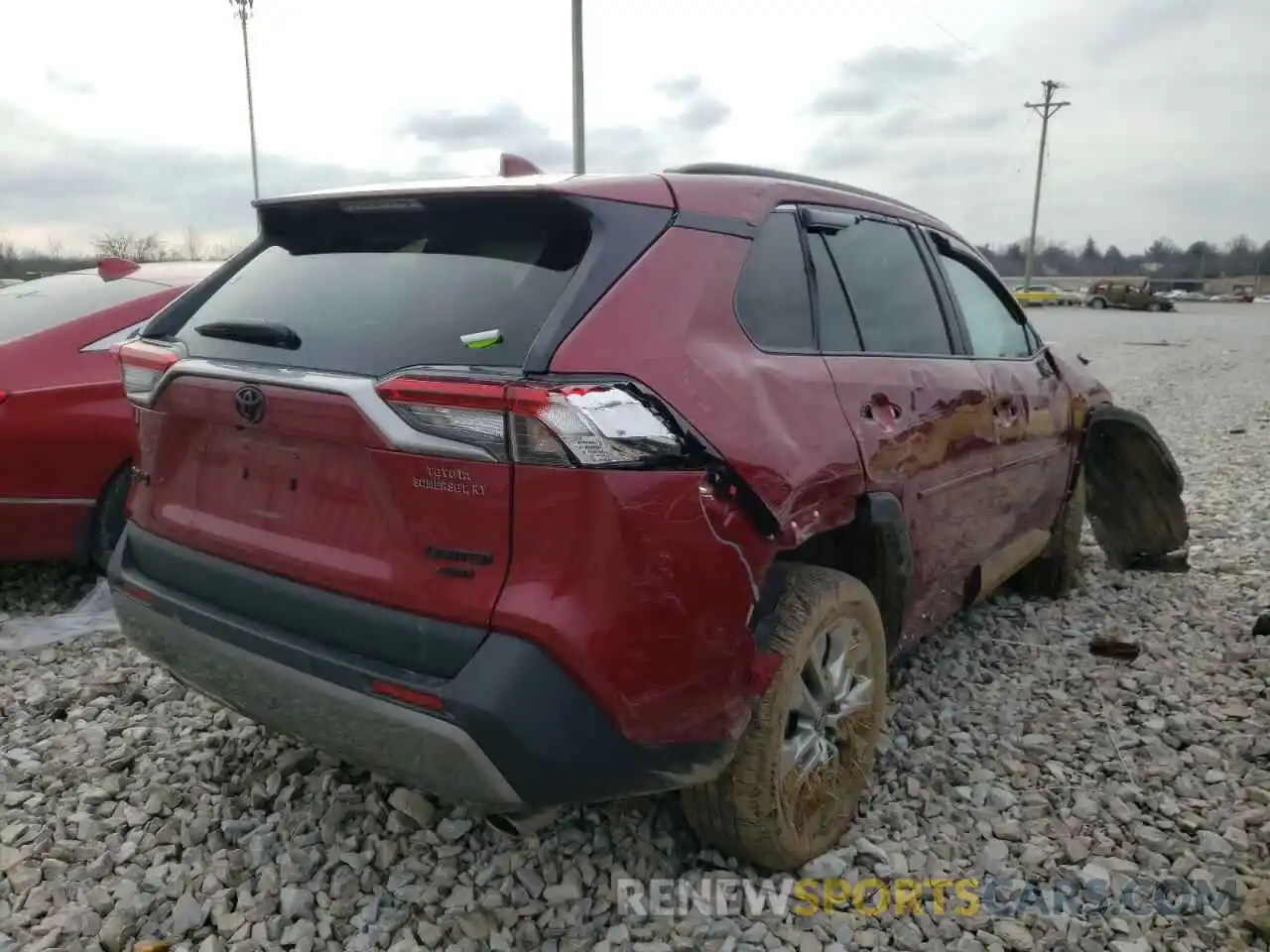 4 Photograph of a damaged car 2T3N1RFVXLC140925 TOYOTA RAV4 2020