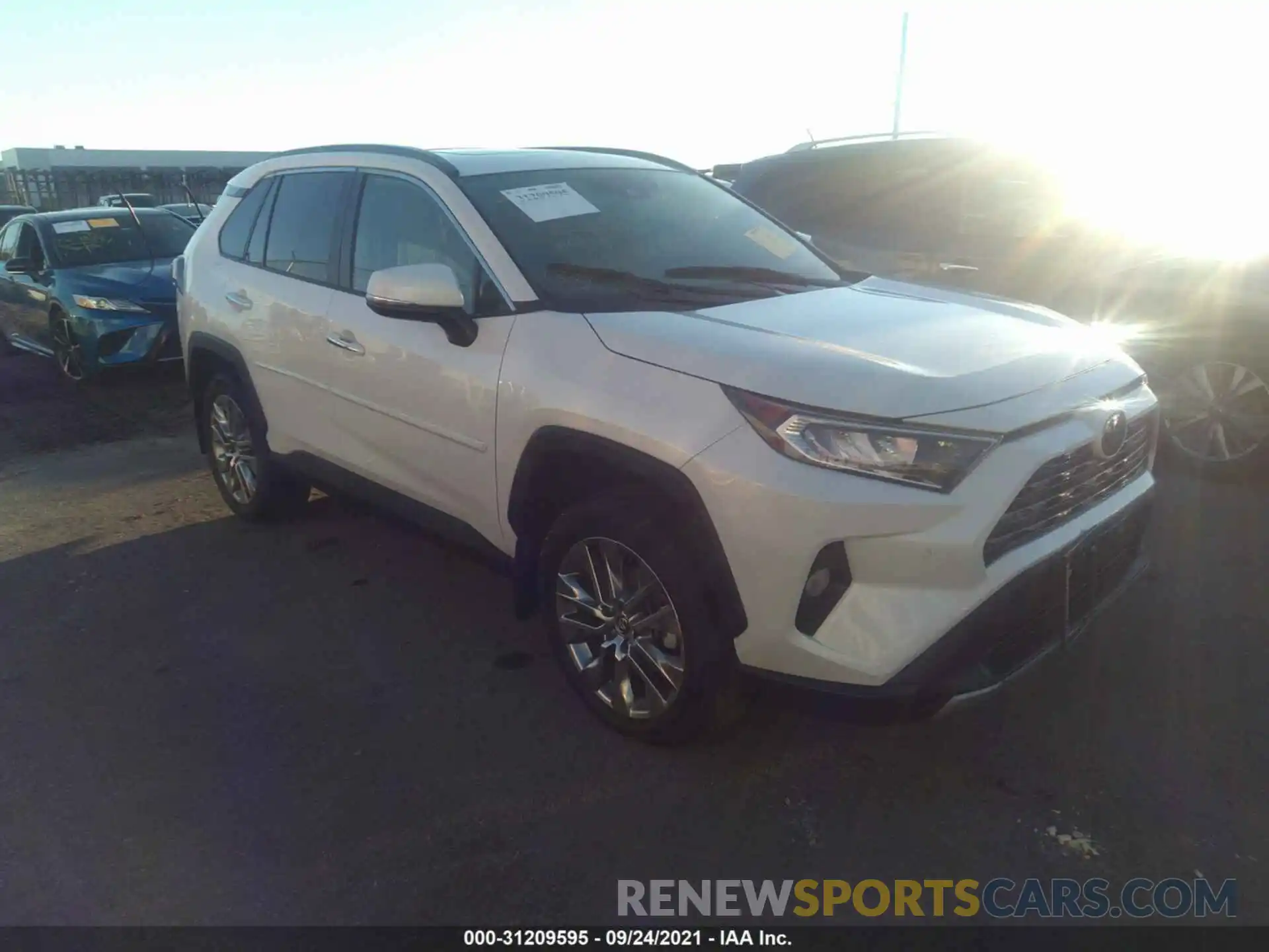 1 Фотография поврежденного автомобиля 2T3N1RFVXLW093250 TOYOTA RAV4 2020