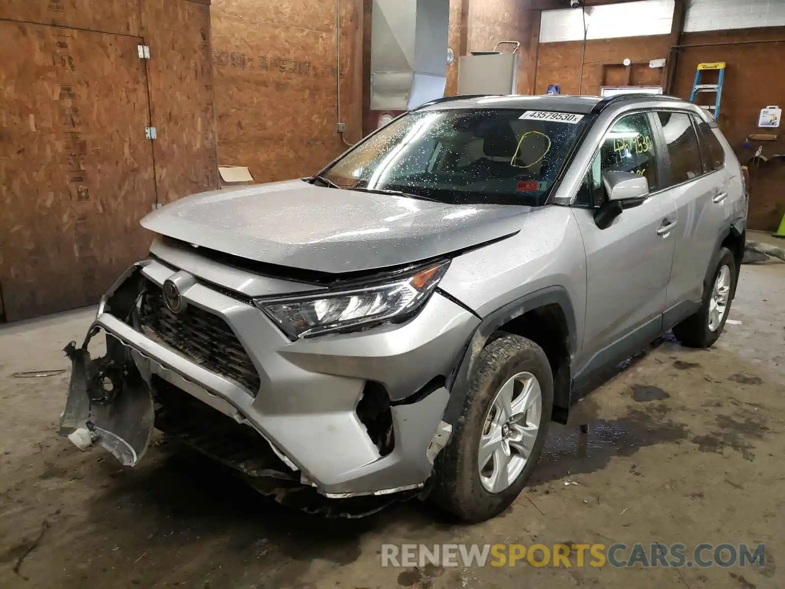 2 Photograph of a damaged car 2T3P1RFV0LC065225 TOYOTA RAV4 2020