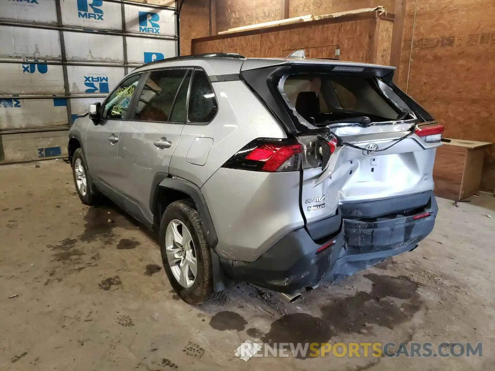 3 Photograph of a damaged car 2T3P1RFV0LC065225 TOYOTA RAV4 2020