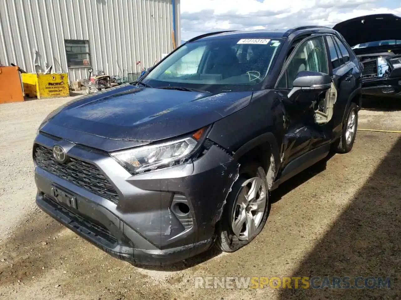 2 Фотография поврежденного автомобиля 2T3P1RFV0LC066181 TOYOTA RAV4 2020