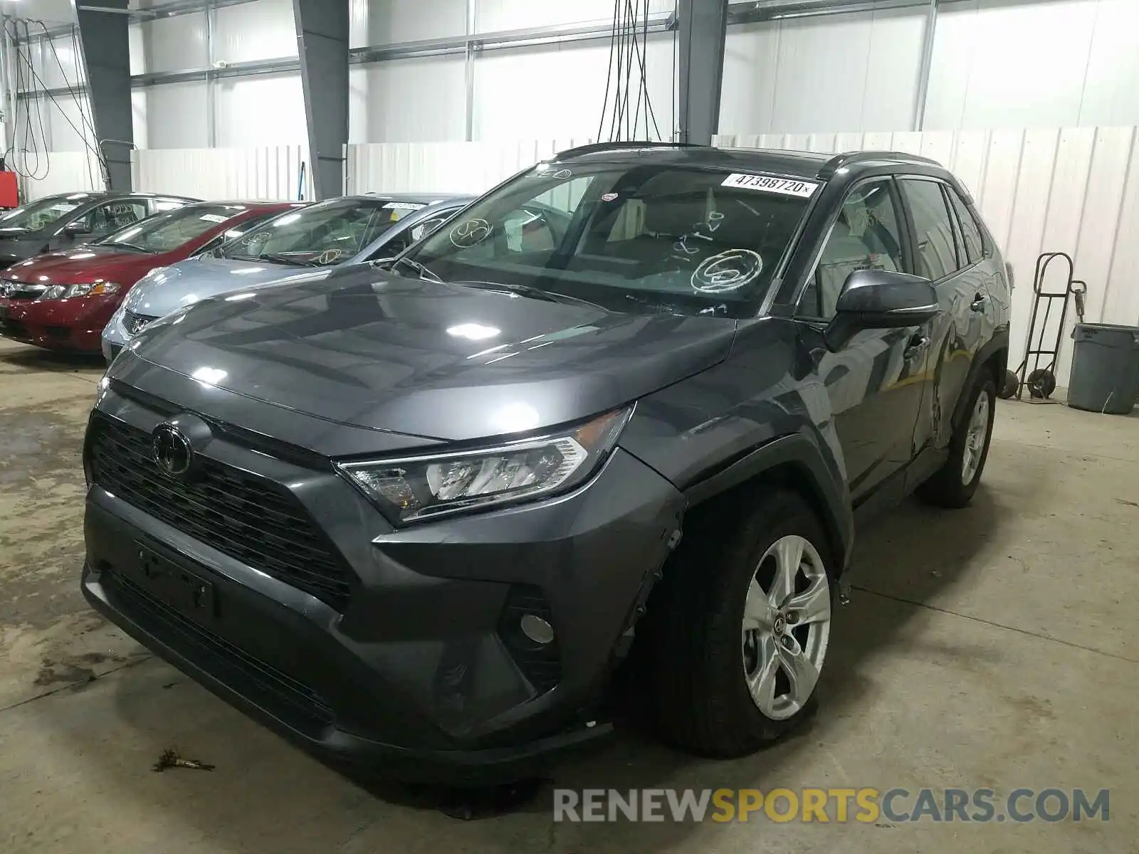 2 Photograph of a damaged car 2T3P1RFV0LC077701 TOYOTA RAV4 2020