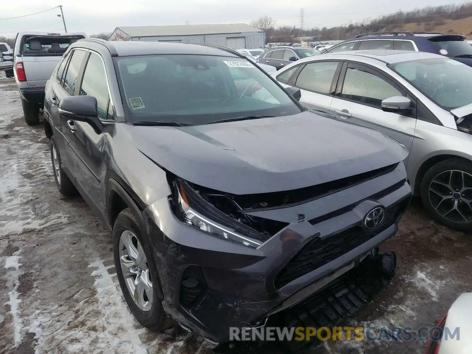 1 Photograph of a damaged car 2T3P1RFV0LC082154 TOYOTA RAV4 2020