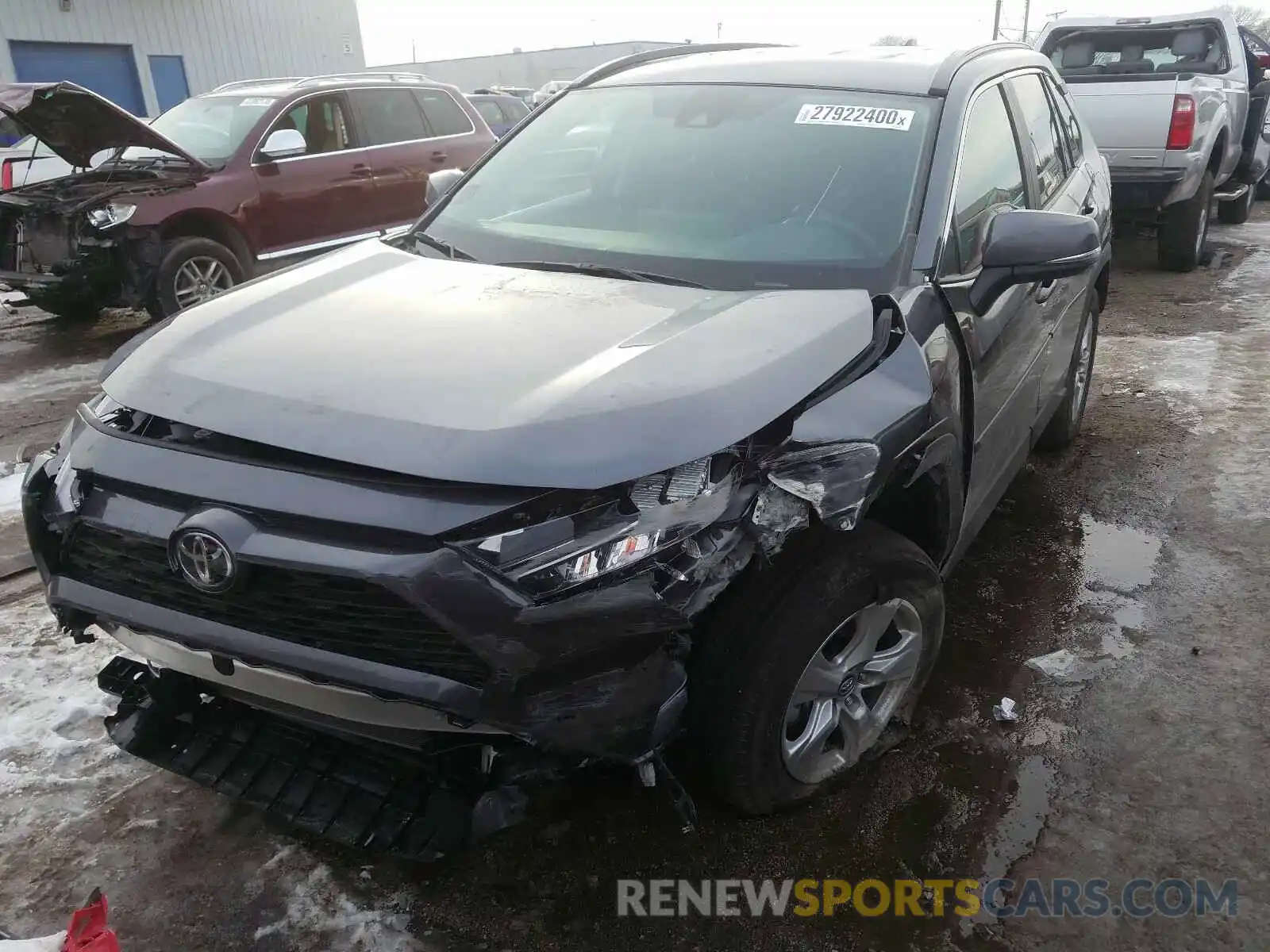 9 Photograph of a damaged car 2T3P1RFV0LC082154 TOYOTA RAV4 2020