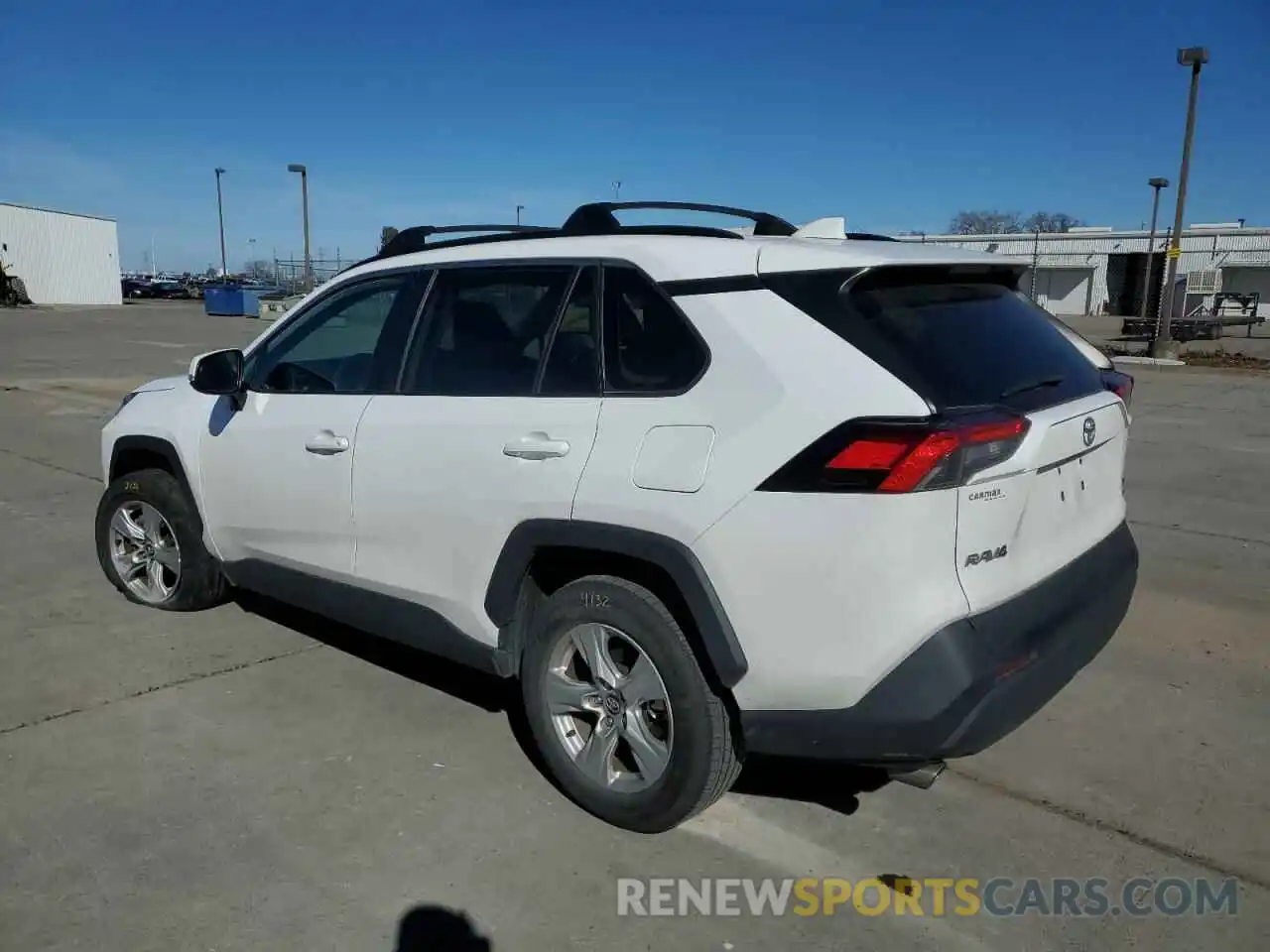 2 Photograph of a damaged car 2T3P1RFV0LC091114 TOYOTA RAV4 2020