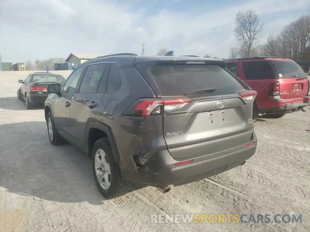 3 Photograph of a damaged car 2T3P1RFV0LC103388 TOYOTA RAV4 2020