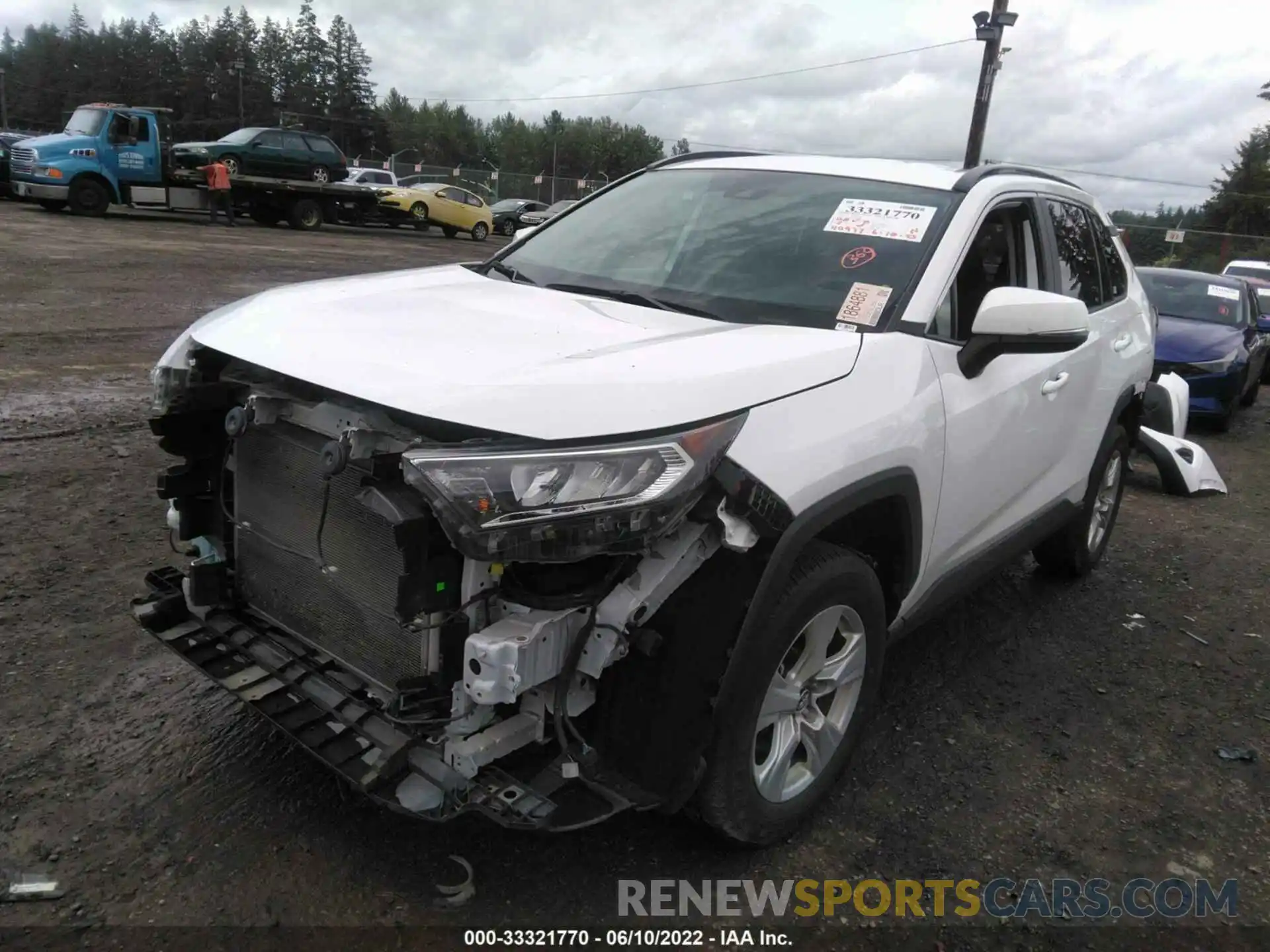 2 Фотография поврежденного автомобиля 2T3P1RFV0LC118876 TOYOTA RAV4 2020