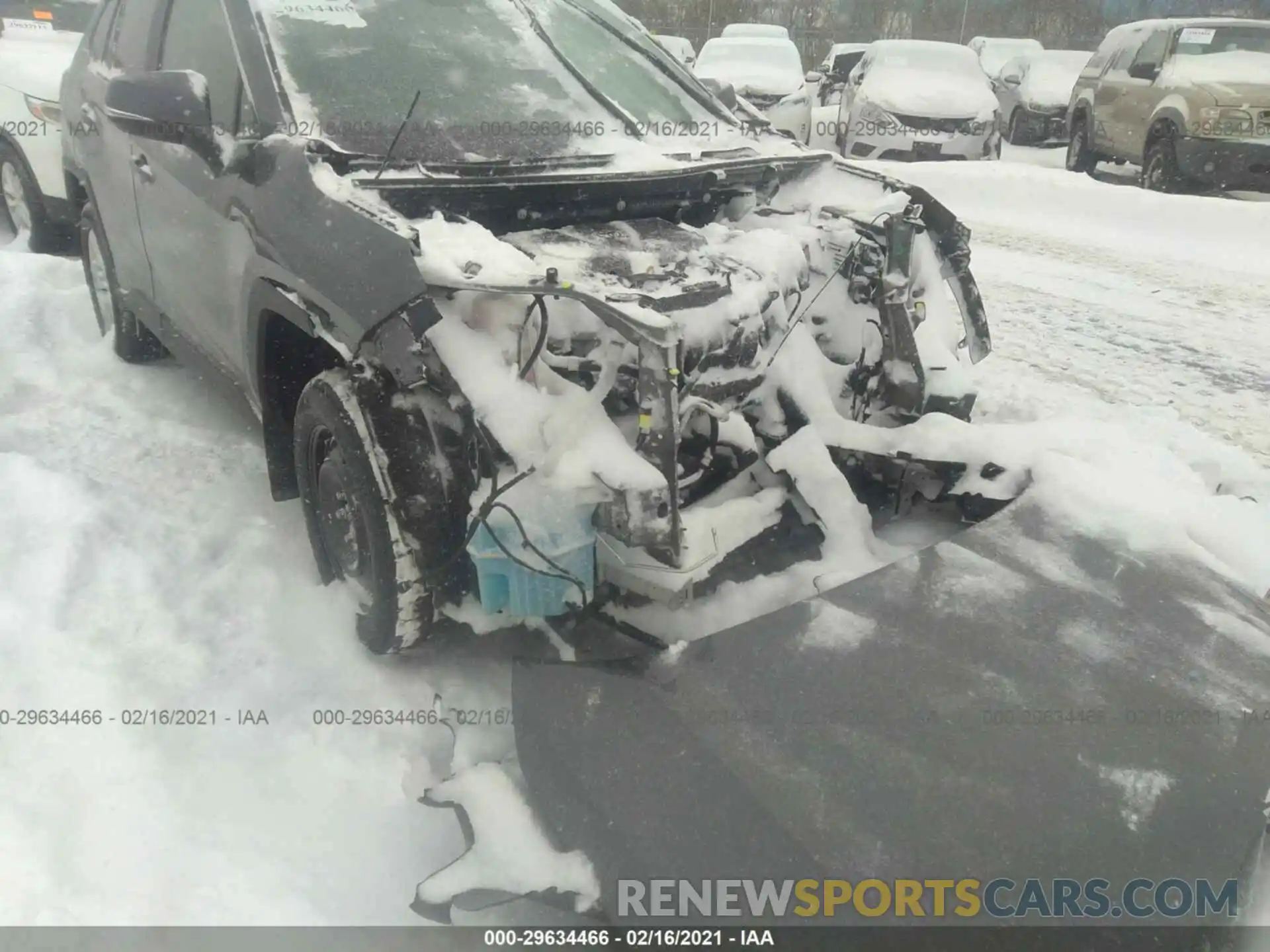 6 Photograph of a damaged car 2T3P1RFV0LC122961 TOYOTA RAV4 2020