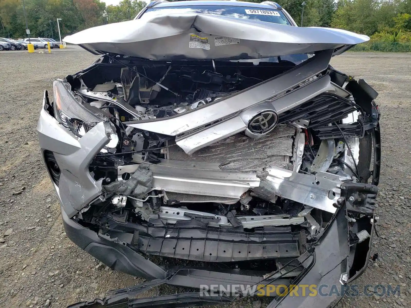 9 Photograph of a damaged car 2T3P1RFV0LC132213 TOYOTA RAV4 2020