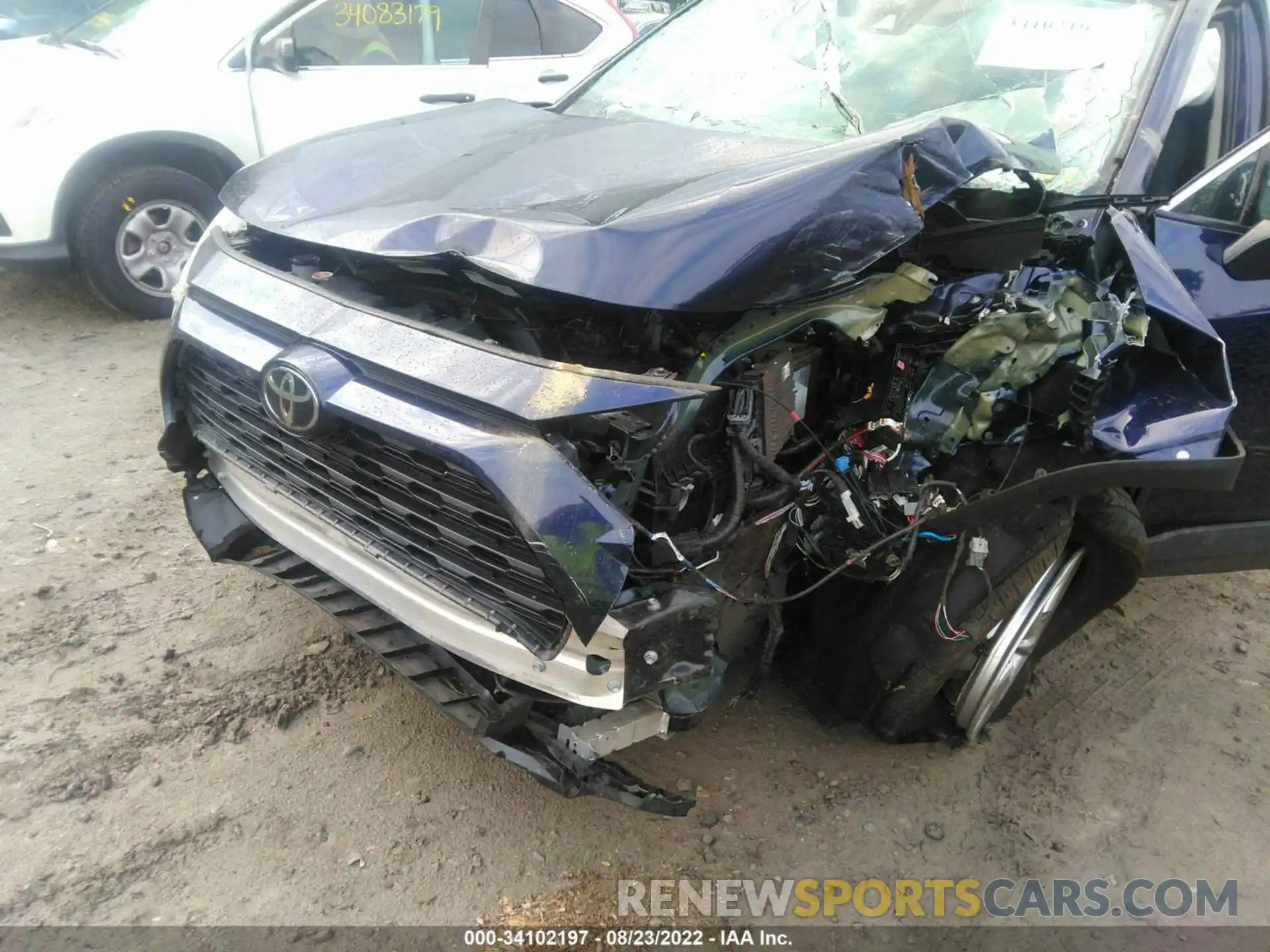 6 Photograph of a damaged car 2T3P1RFV0LW100053 TOYOTA RAV4 2020