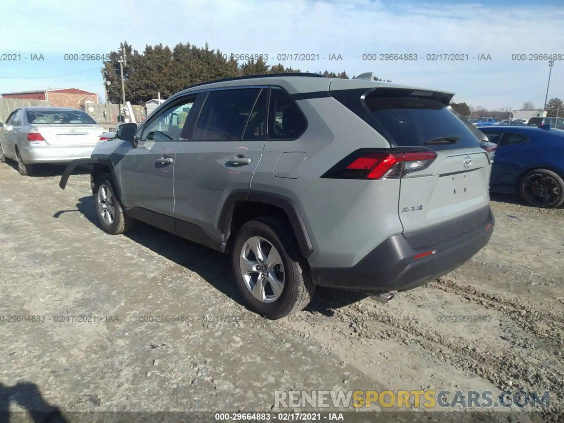 3 Photograph of a damaged car 2T3P1RFV0LW100201 TOYOTA RAV4 2020