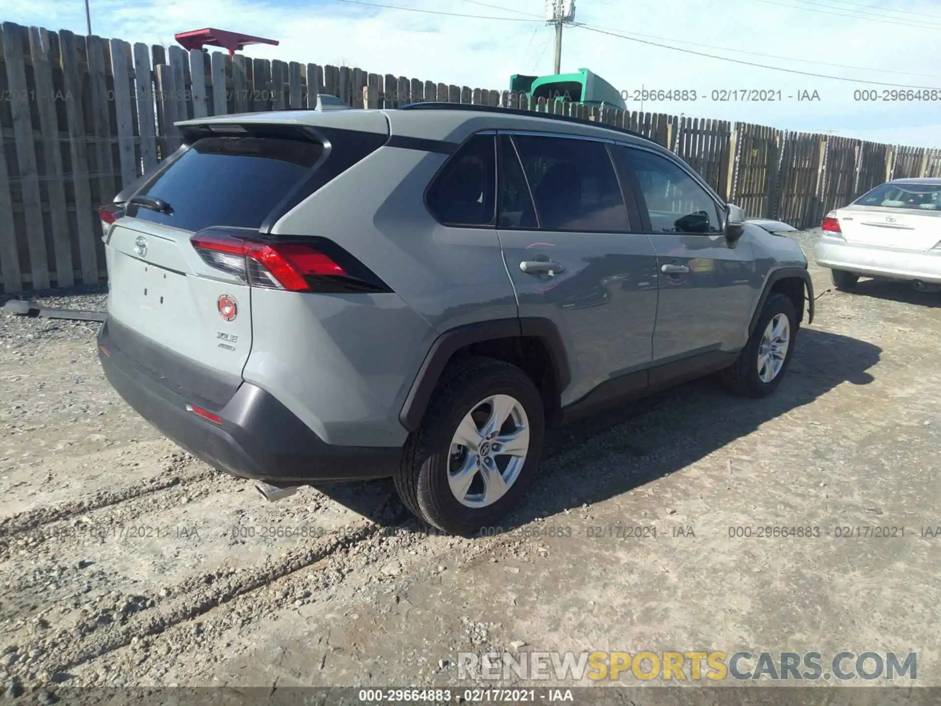 4 Photograph of a damaged car 2T3P1RFV0LW100201 TOYOTA RAV4 2020