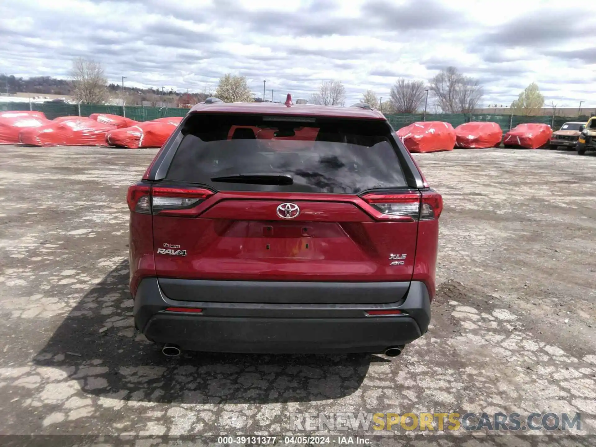 16 Photograph of a damaged car 2T3P1RFV0LW132260 TOYOTA RAV4 2020