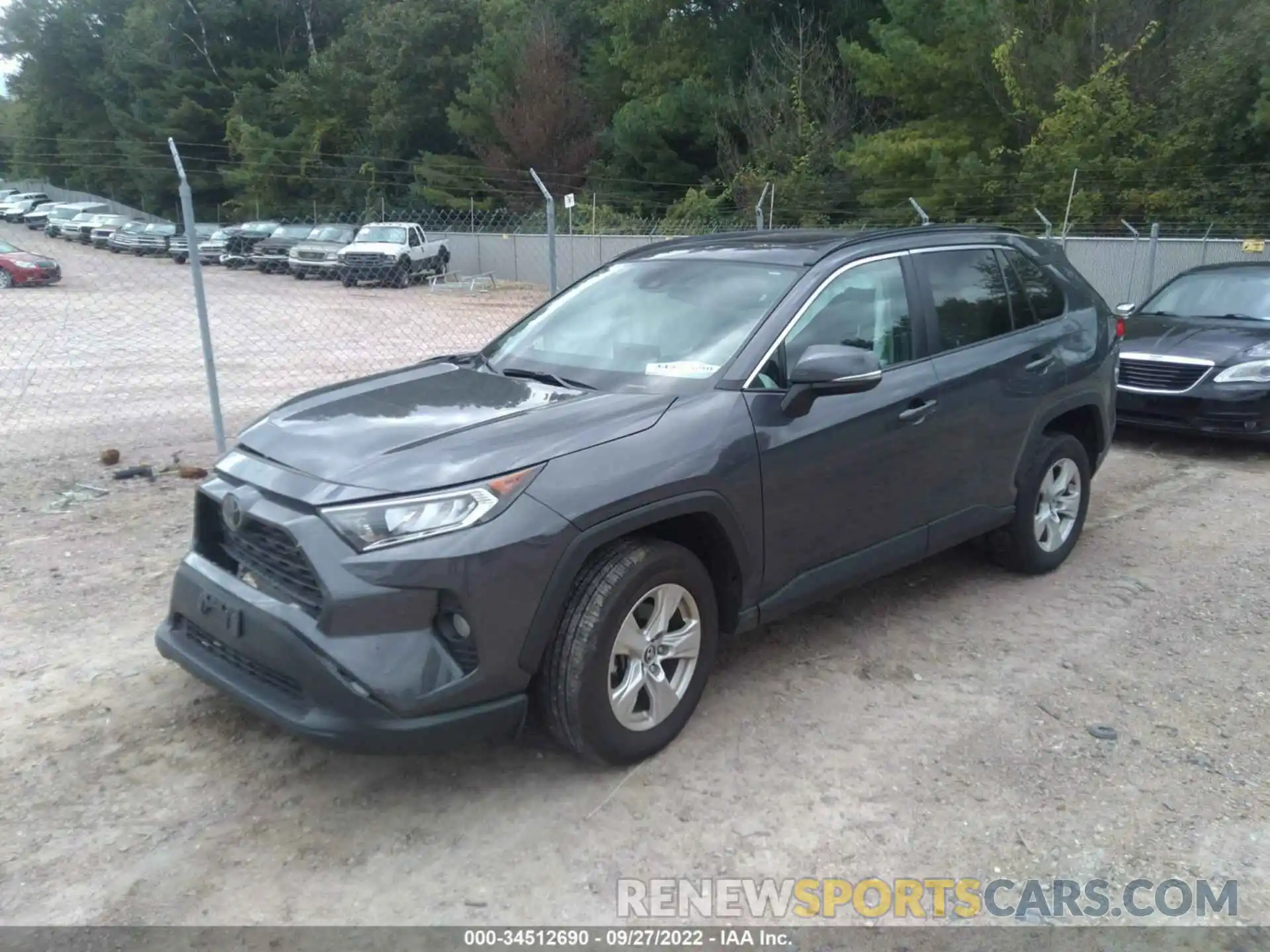 2 Photograph of a damaged car 2T3P1RFV0LW132792 TOYOTA RAV4 2020