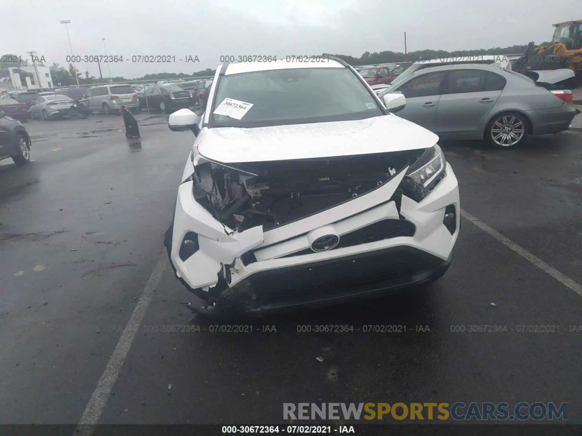 6 Photograph of a damaged car 2T3P1RFV1LC081160 TOYOTA RAV4 2020