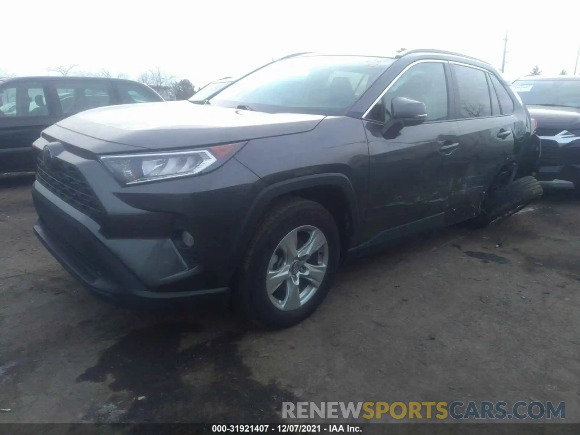 2 Фотография поврежденного автомобиля 2T3P1RFV1LC086763 TOYOTA RAV4 2020