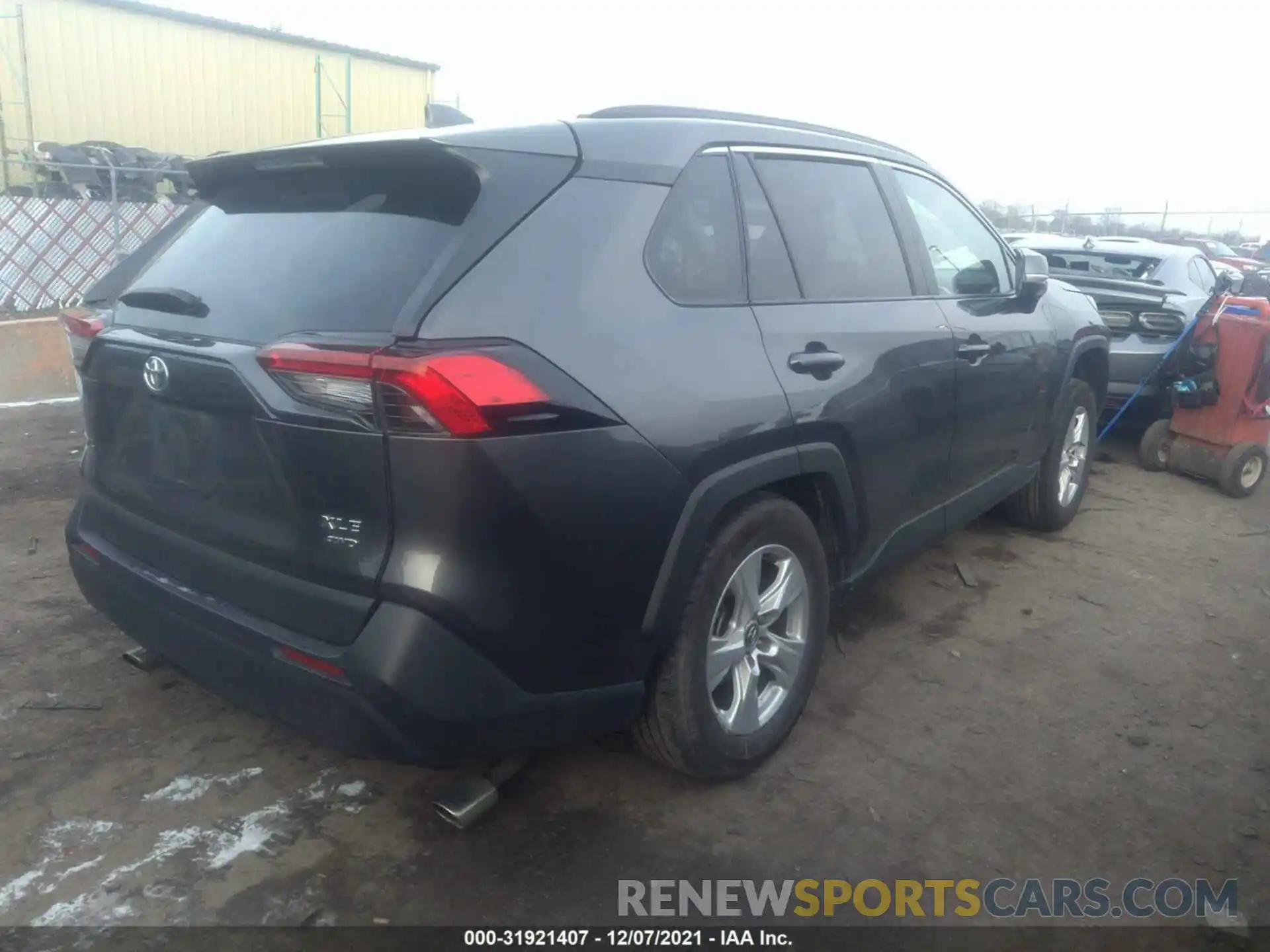 4 Photograph of a damaged car 2T3P1RFV1LC086763 TOYOTA RAV4 2020