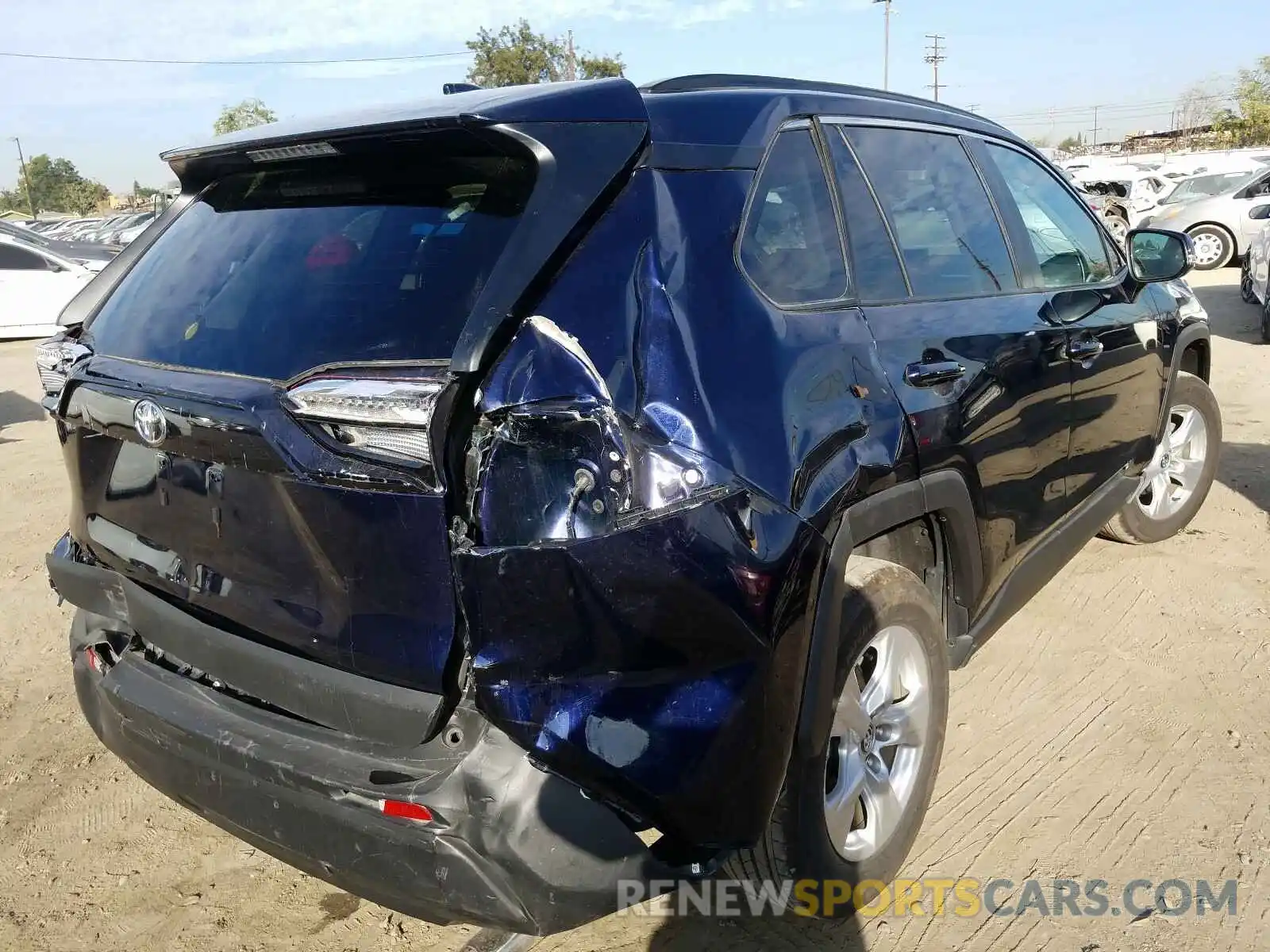 4 Photograph of a damaged car 2T3P1RFV1LC089372 TOYOTA RAV4 2020