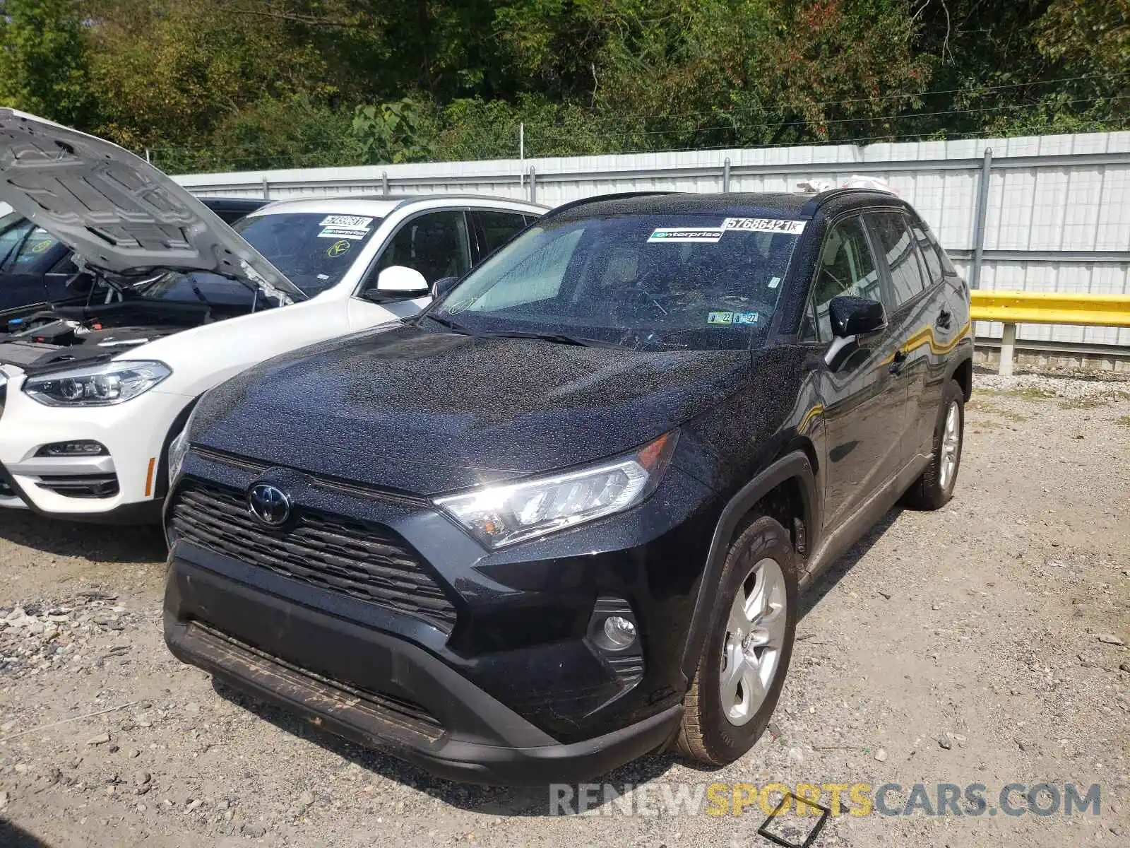 2 Photograph of a damaged car 2T3P1RFV1LC099268 TOYOTA RAV4 2020