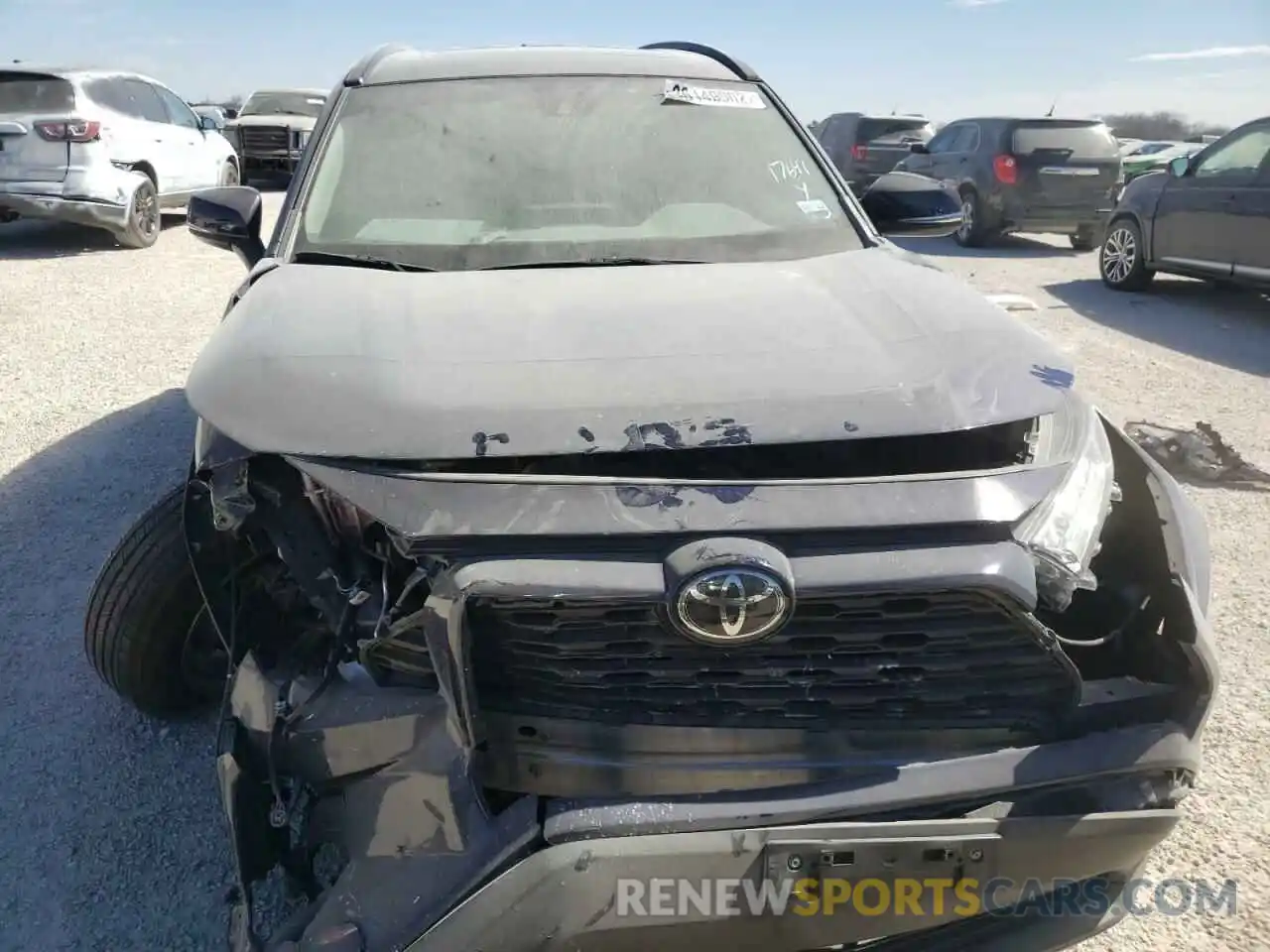 9 Photograph of a damaged car 2T3P1RFV1LC128946 TOYOTA RAV4 2020