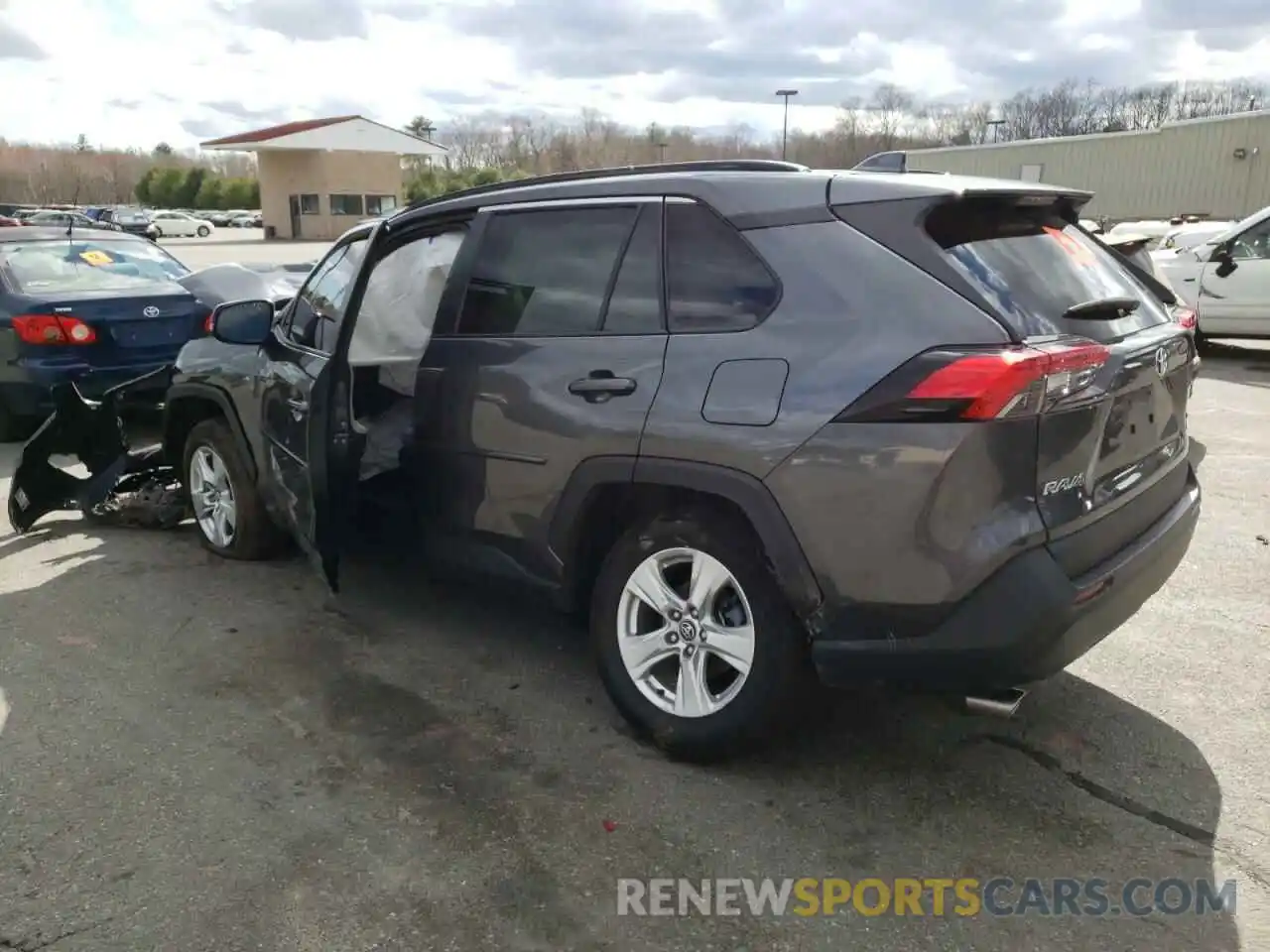 3 Photograph of a damaged car 2T3P1RFV1LC130311 TOYOTA RAV4 2020