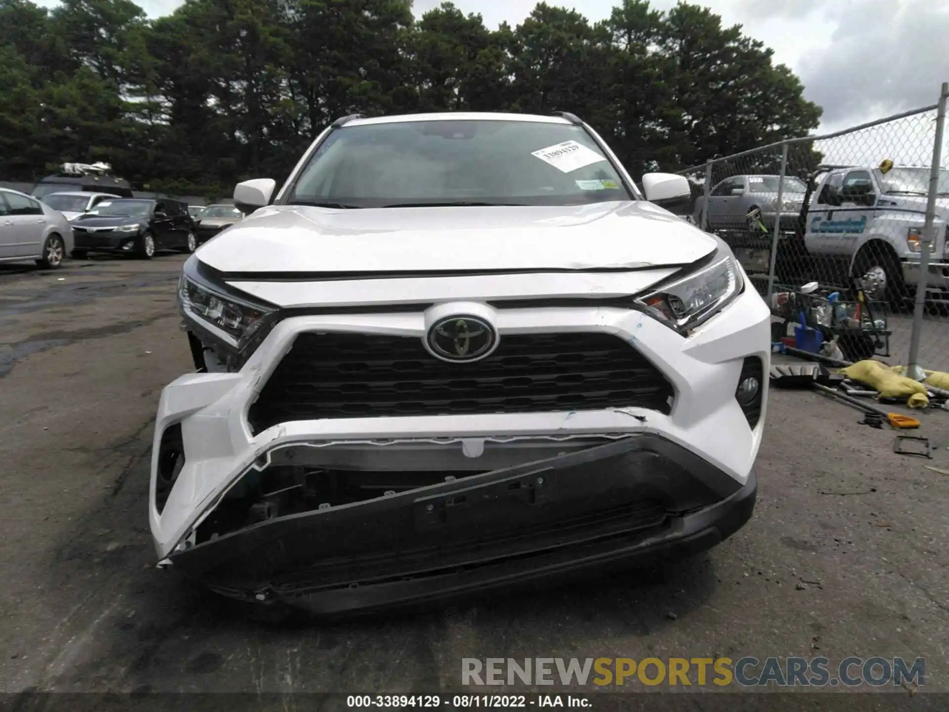 6 Photograph of a damaged car 2T3P1RFV1LW099267 TOYOTA RAV4 2020