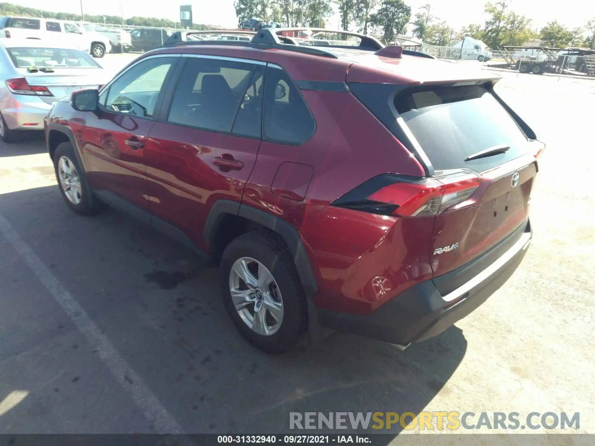 3 Photograph of a damaged car 2T3P1RFV1LW115046 TOYOTA RAV4 2020