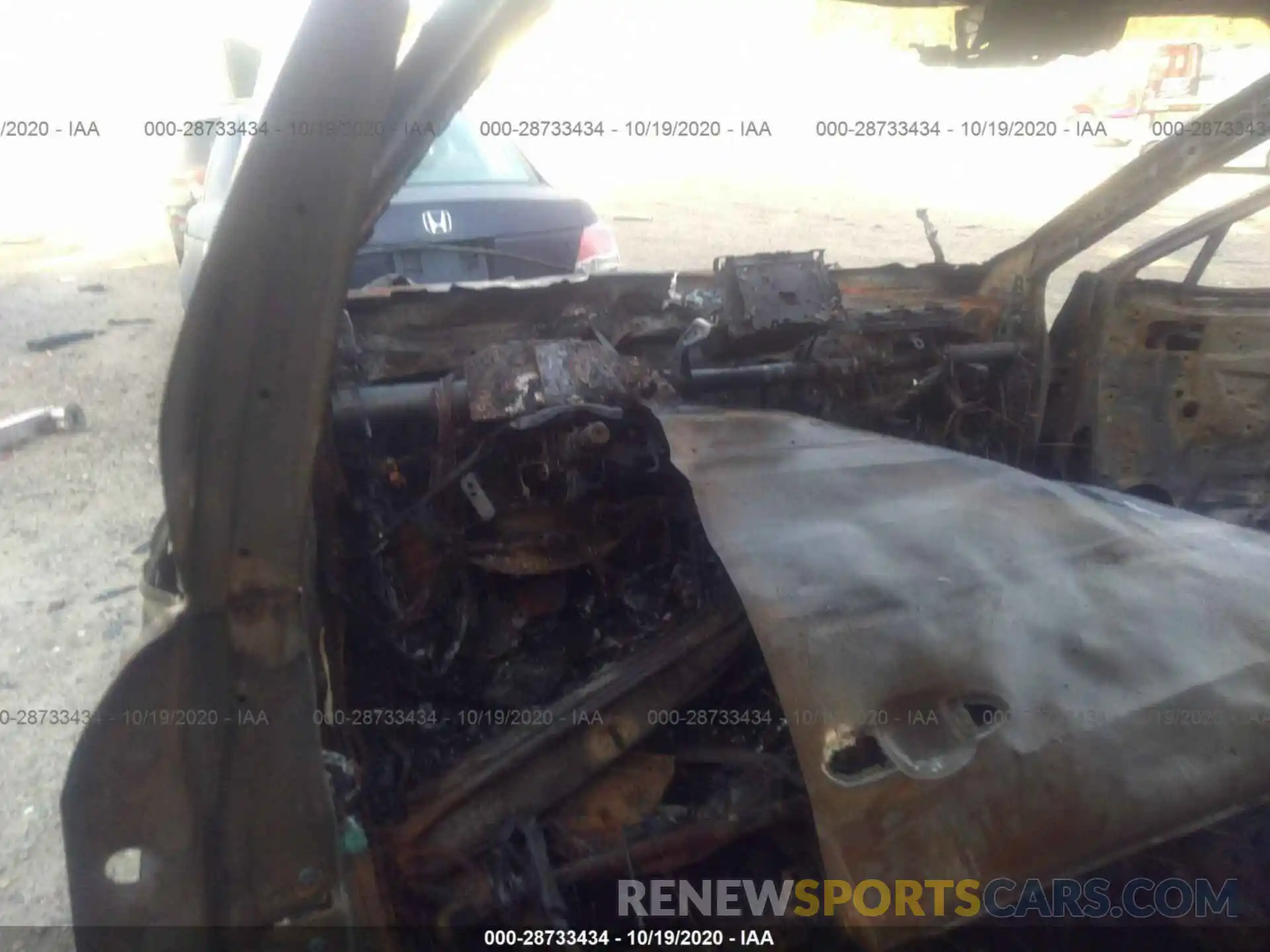 5 Фотография поврежденного автомобиля 2T3P1RFV1LW120652 TOYOTA RAV4 2020