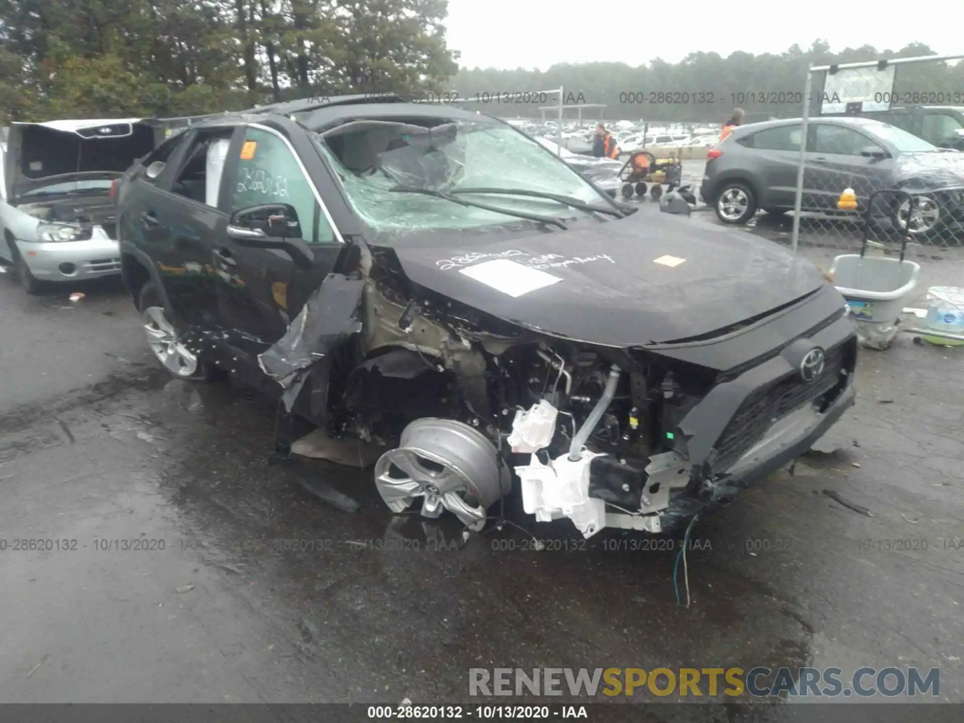 1 Photograph of a damaged car 2T3P1RFV1LW124510 TOYOTA RAV4 2020