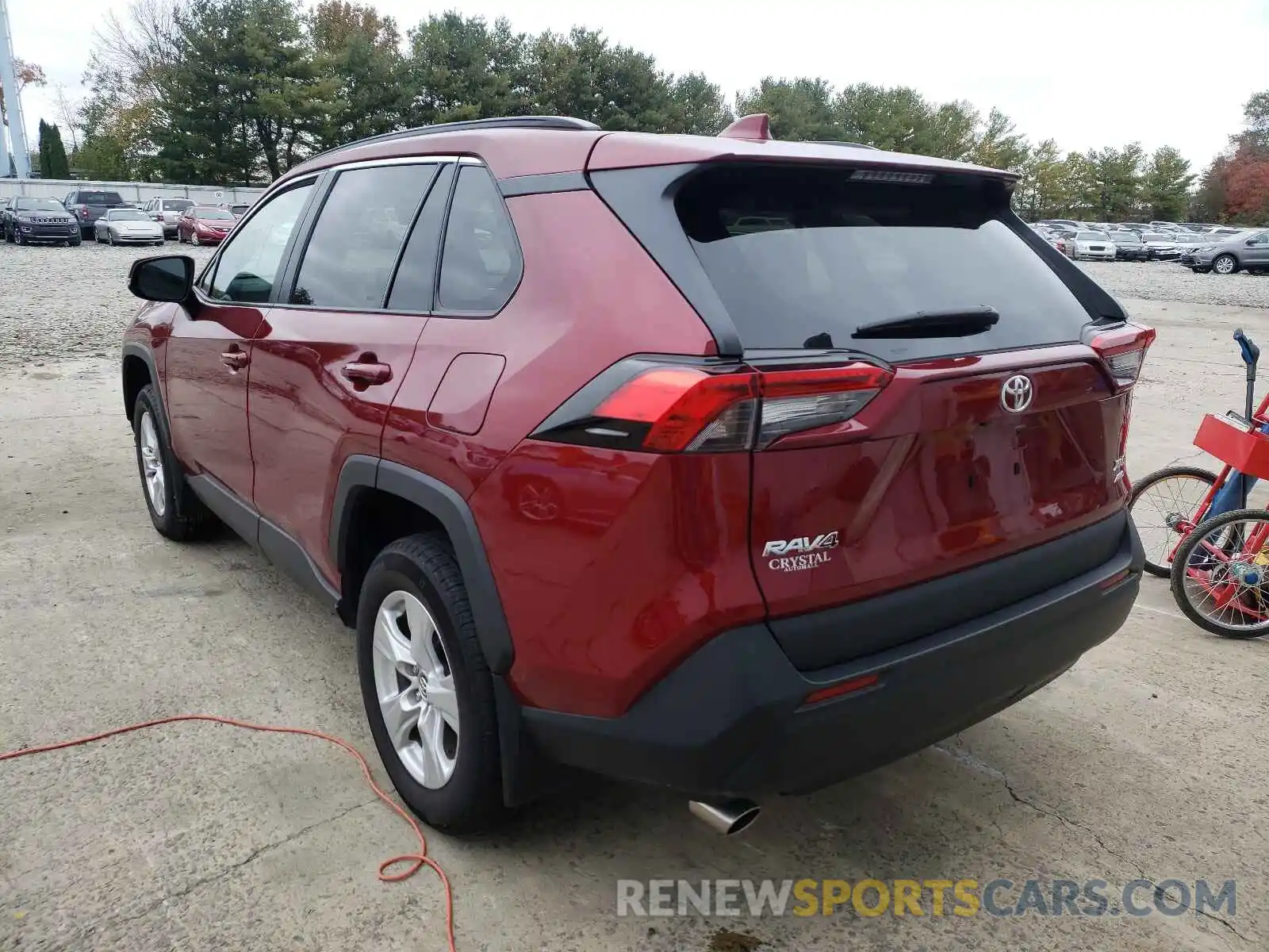 3 Photograph of a damaged car 2T3P1RFV1LW133580 TOYOTA RAV4 2020