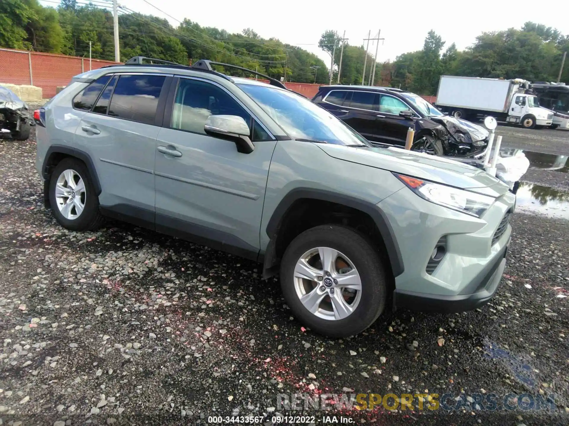 1 Фотография поврежденного автомобиля 2T3P1RFV1LW134728 TOYOTA RAV4 2020