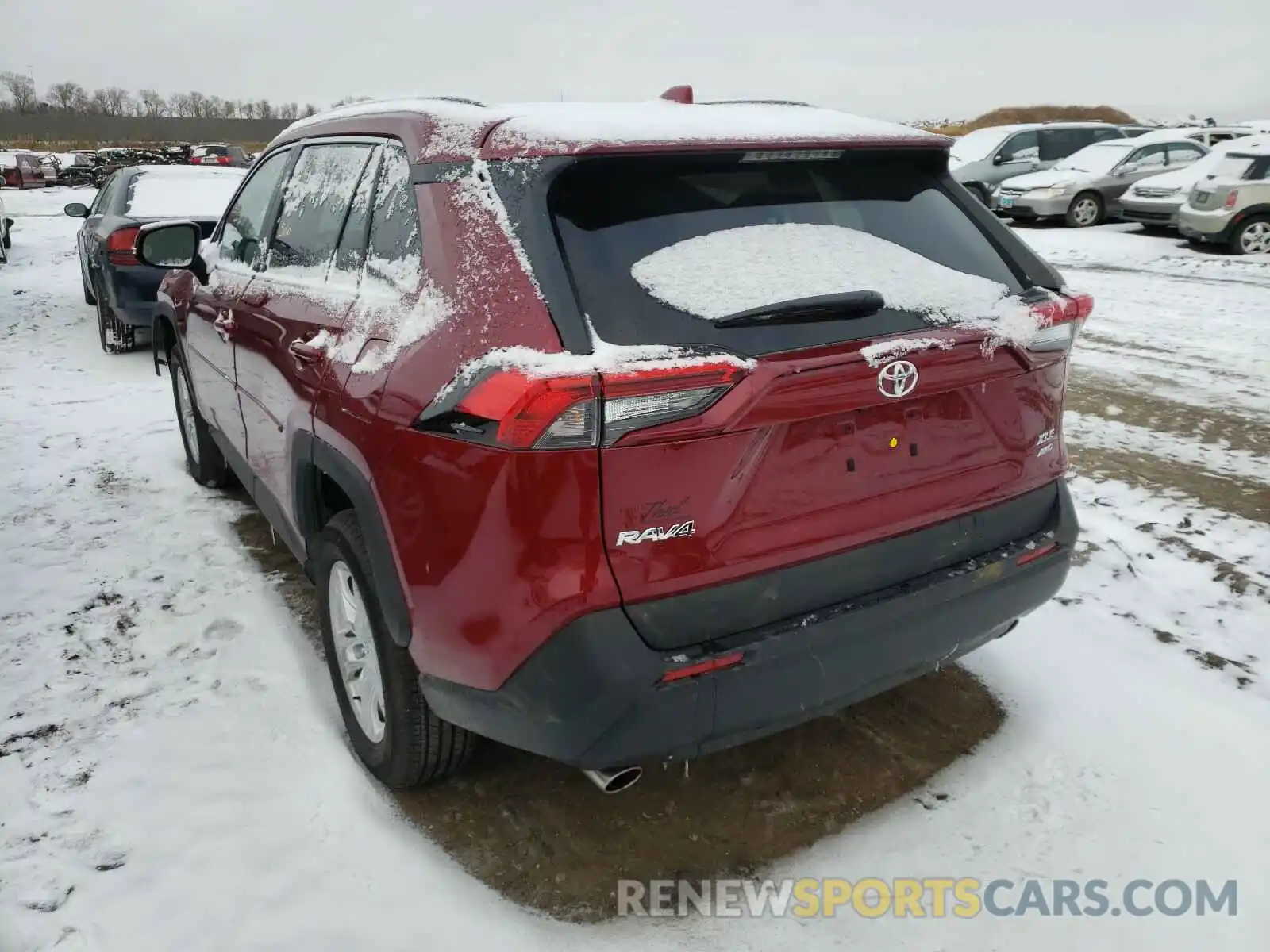 3 Photograph of a damaged car 2T3P1RFV1LW139153 TOYOTA RAV4 2020