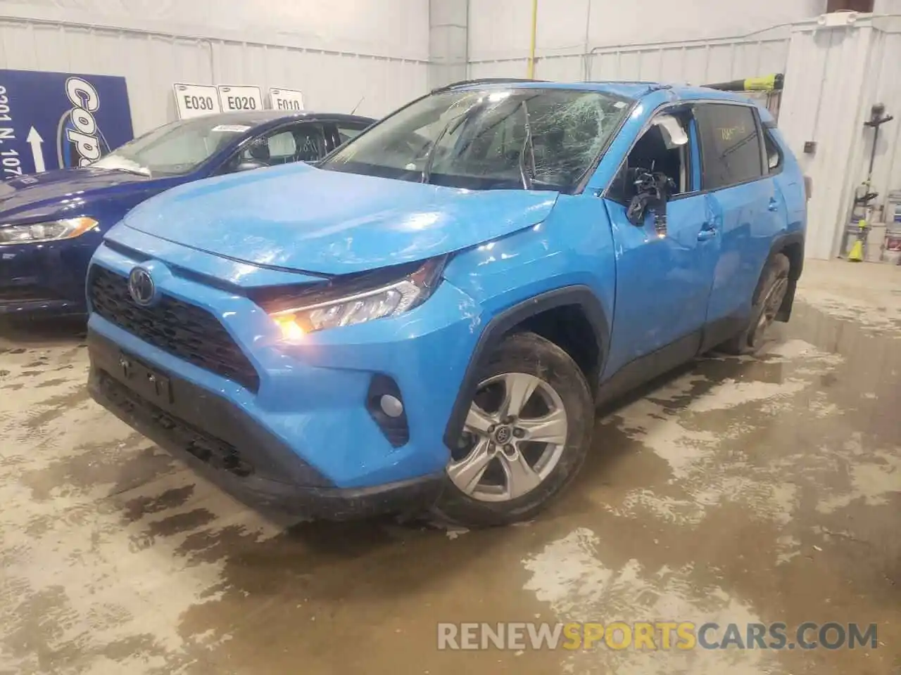 2 Photograph of a damaged car 2T3P1RFV1LW139217 TOYOTA RAV4 2020