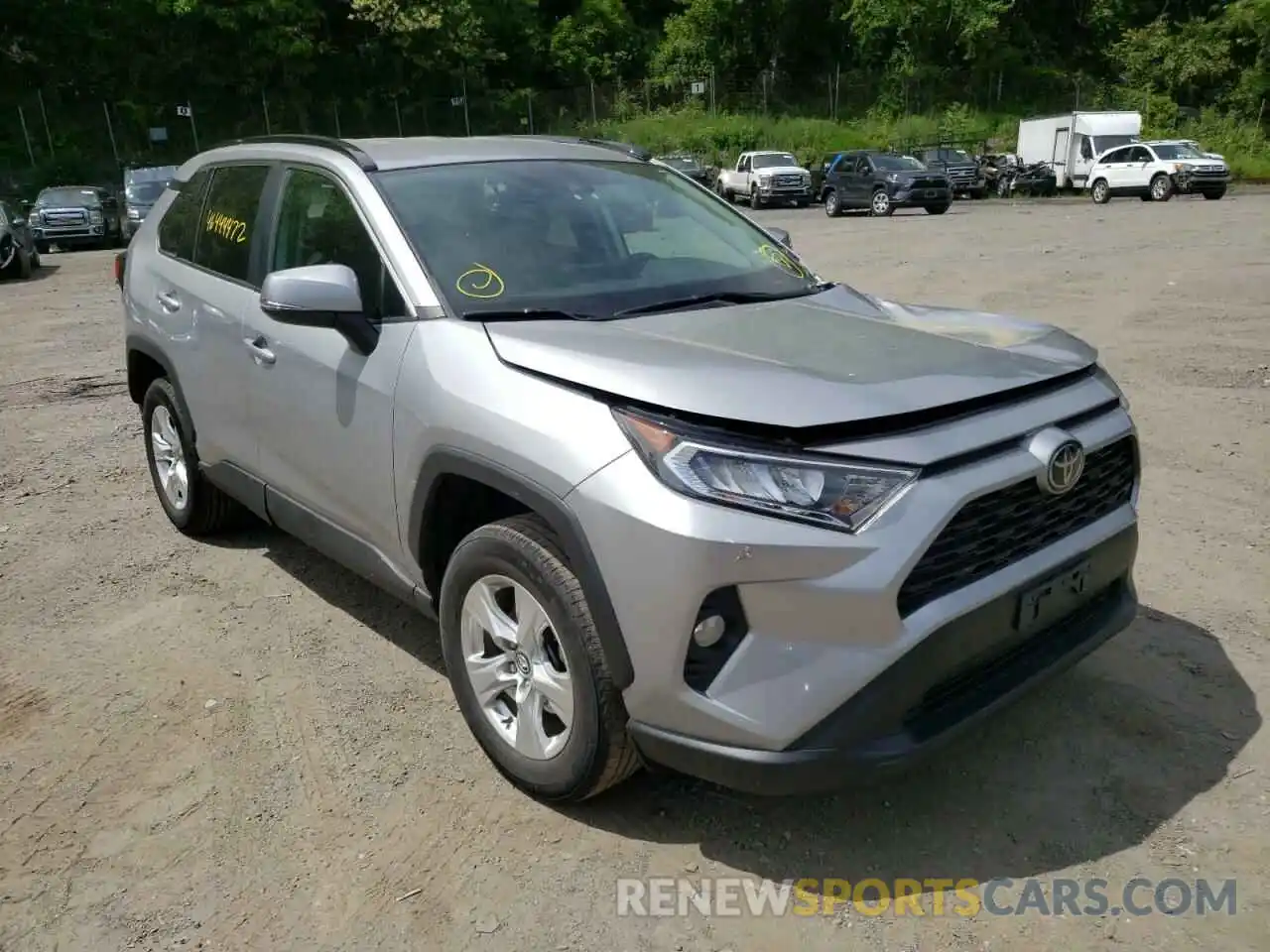 1 Photograph of a damaged car 2T3P1RFV2LC075383 TOYOTA RAV4 2020