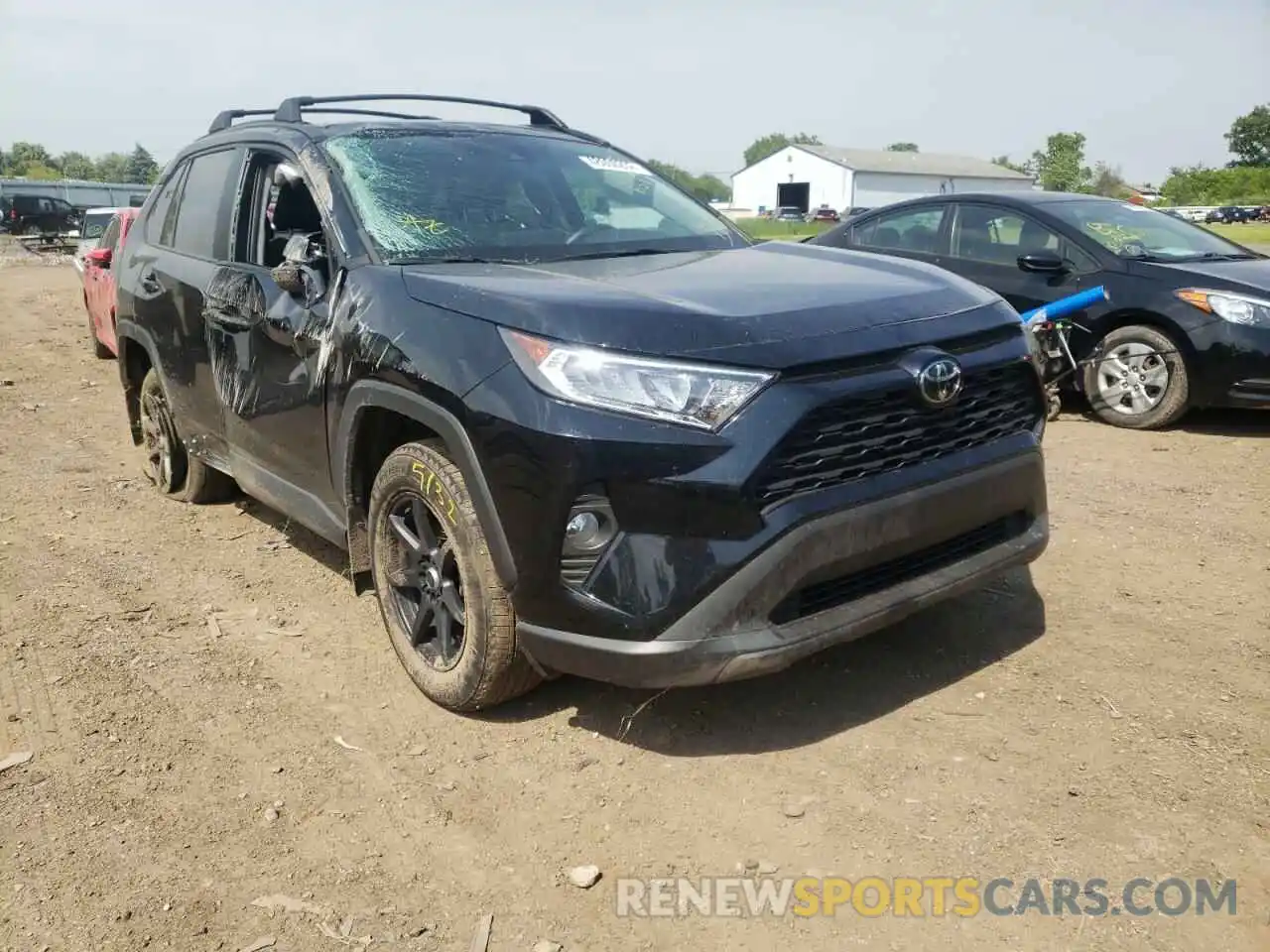 1 Photograph of a damaged car 2T3P1RFV2LC076517 TOYOTA RAV4 2020