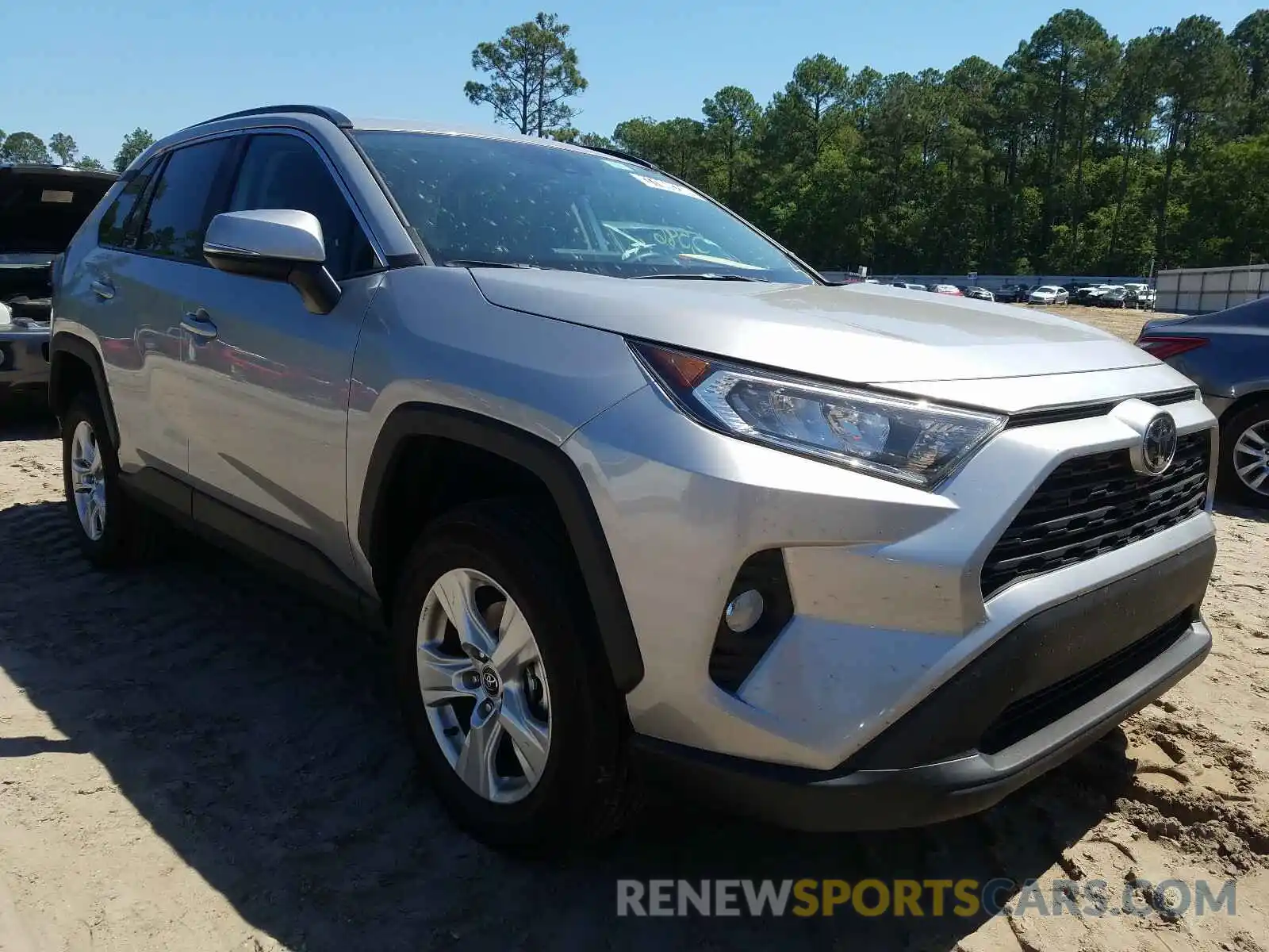 1 Photograph of a damaged car 2T3P1RFV2LC084651 TOYOTA RAV4 2020