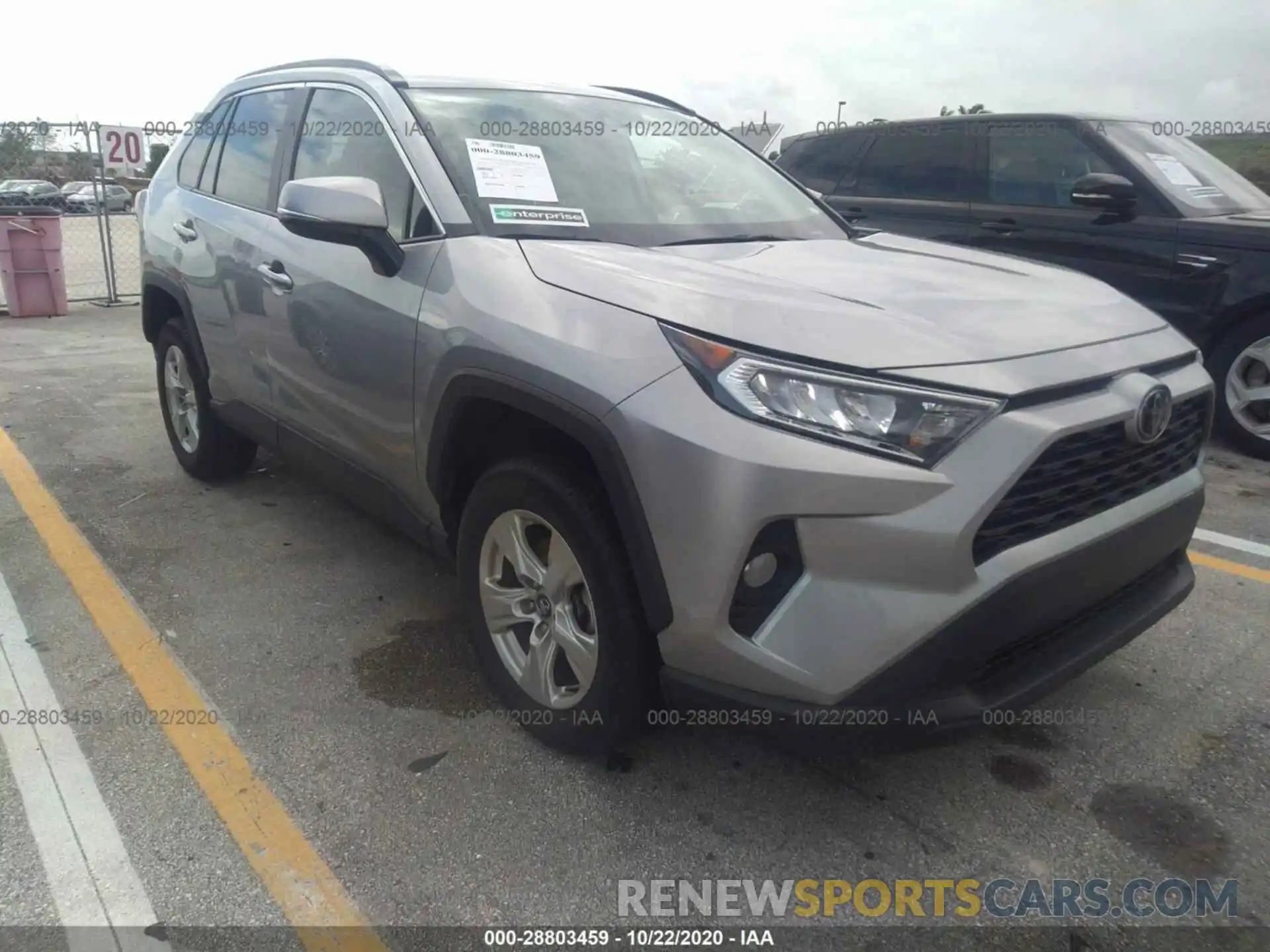 1 Photograph of a damaged car 2T3P1RFV2LC085153 TOYOTA RAV4 2020