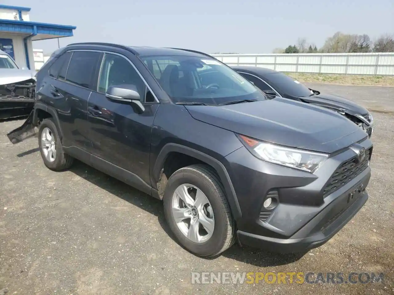 1 Photograph of a damaged car 2T3P1RFV2LC090577 TOYOTA RAV4 2020